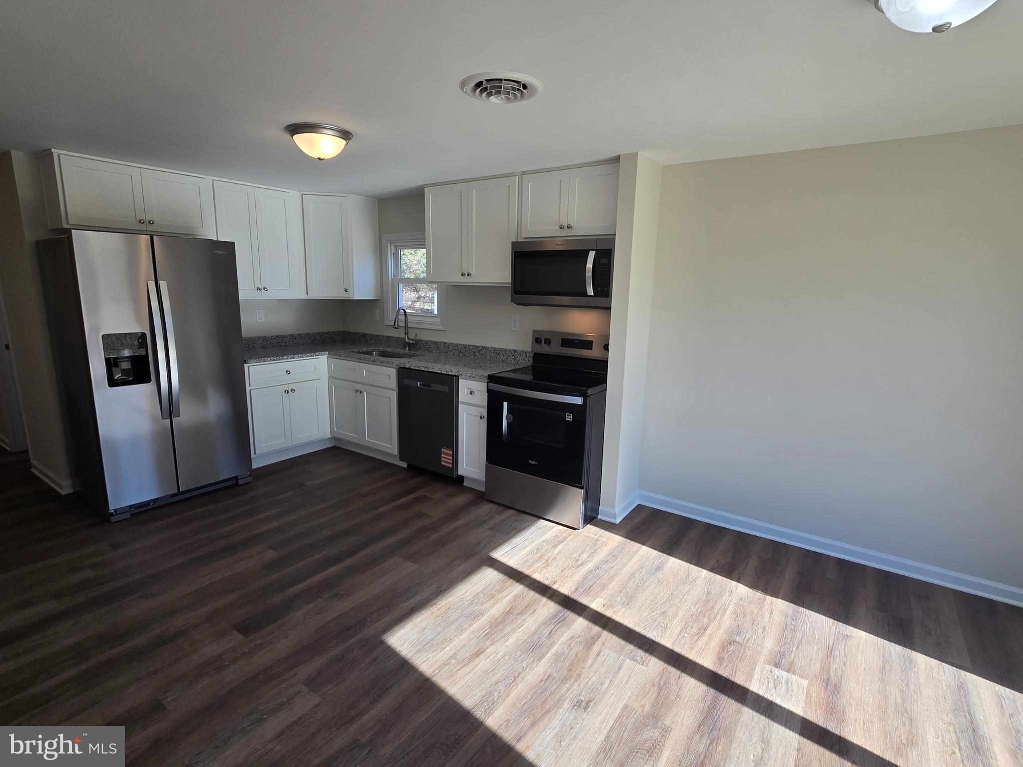 HAPPY CREEK - Residential