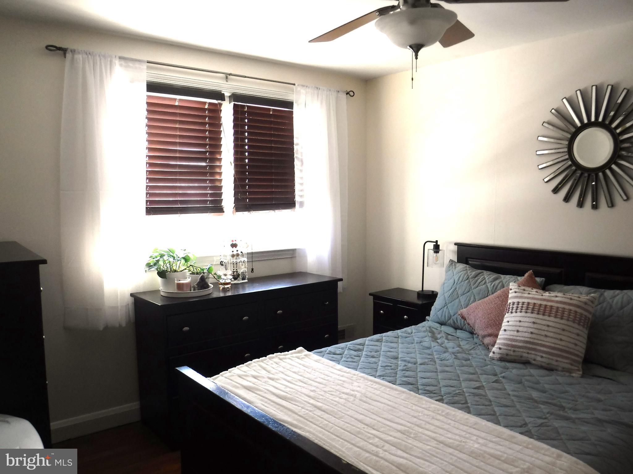 EASTFIELD - Residential