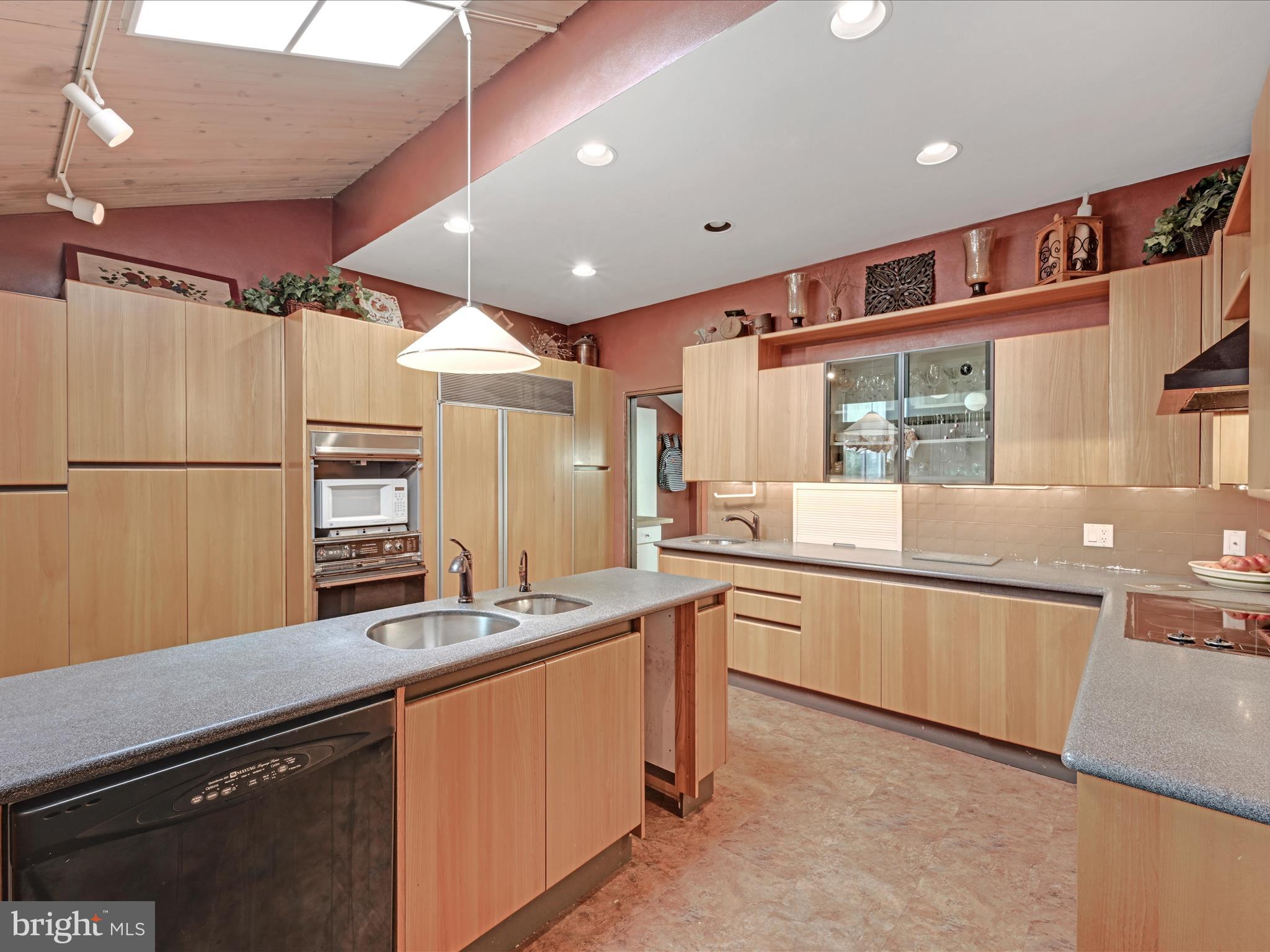 EXETER TOWNSHIP - Residential