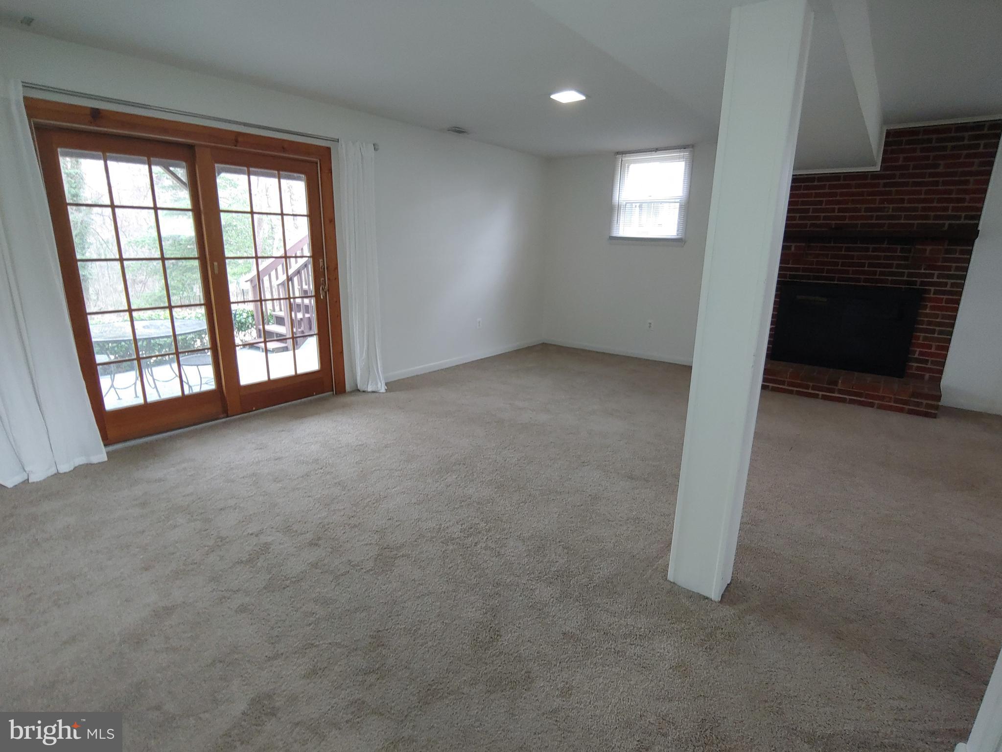 SEVERNDALE - Residential Lease