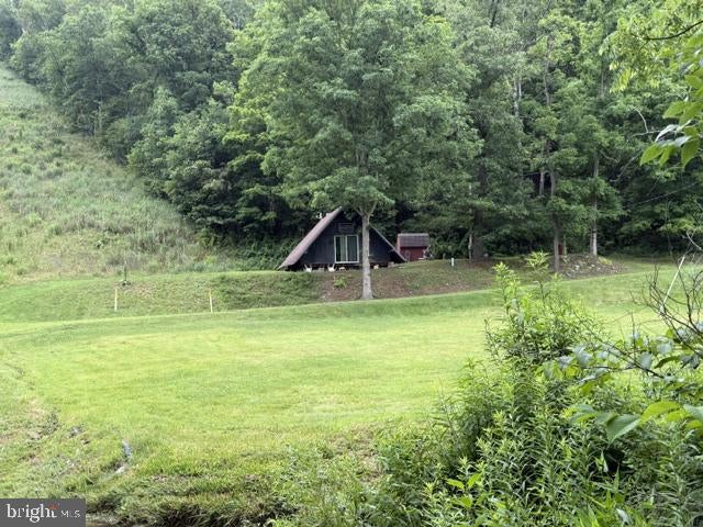 13612 HOLLOW RD