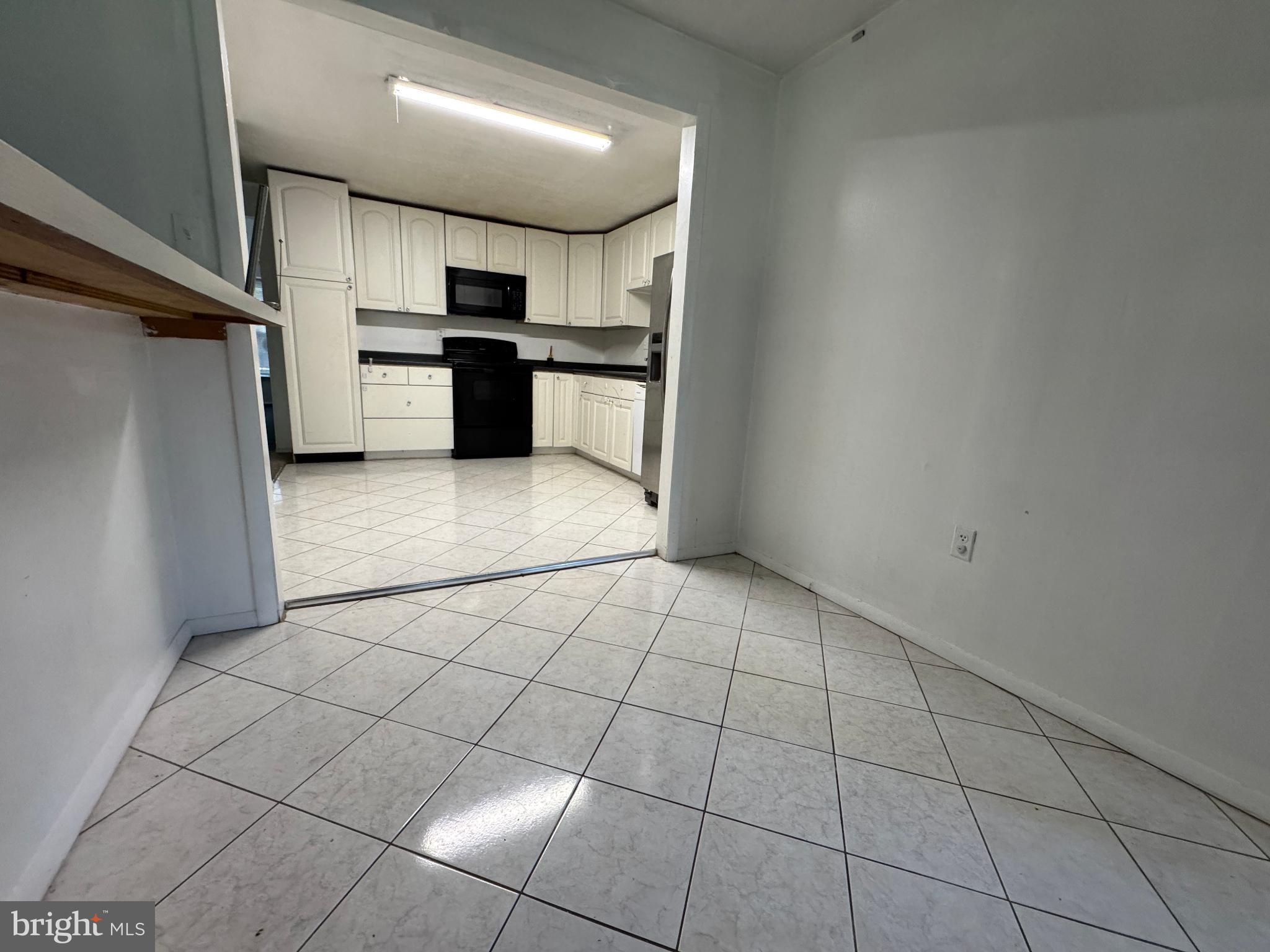 PINEFIELD - Residential Lease