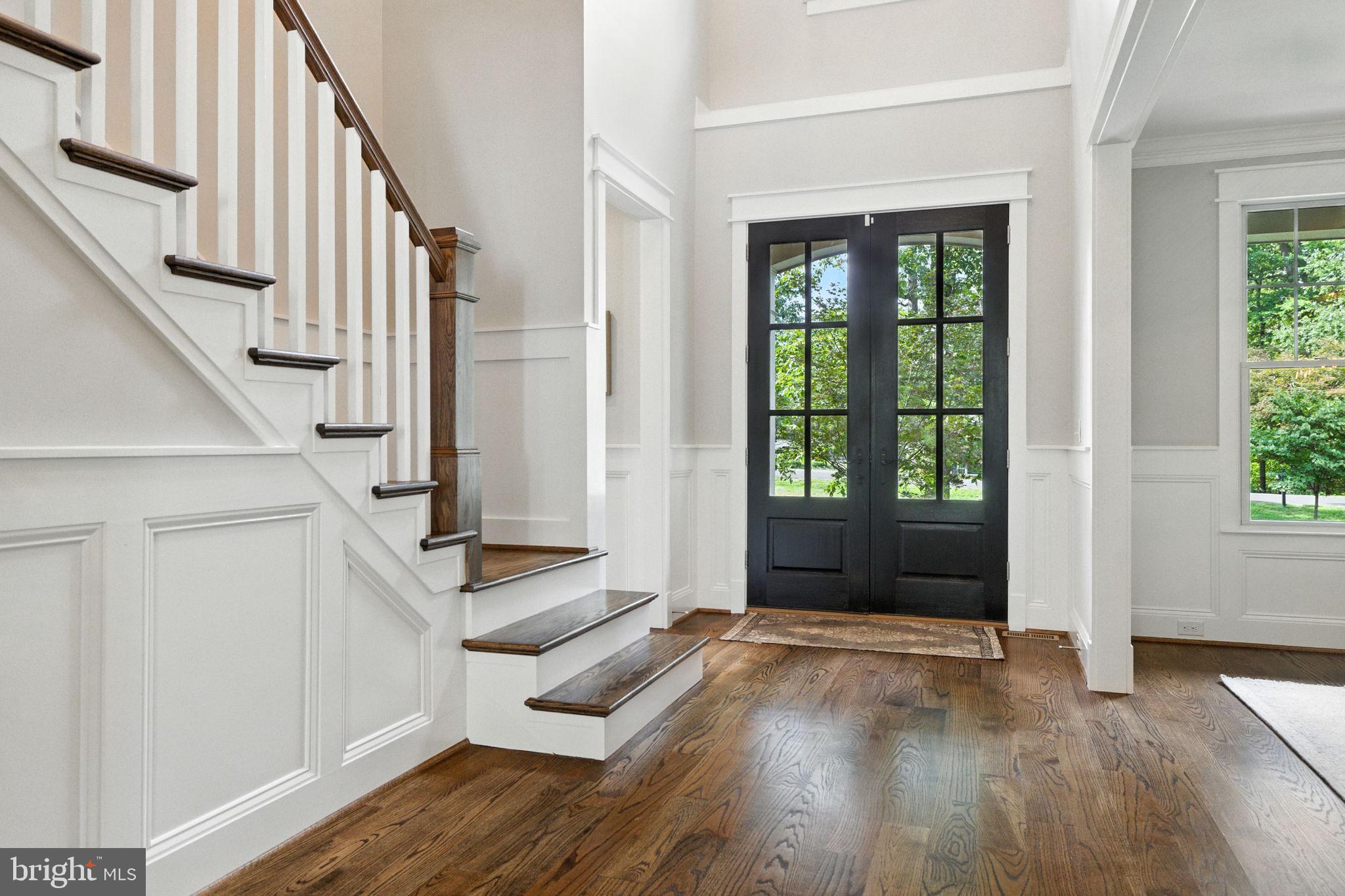 WOODSIDE ESTATES - Residential