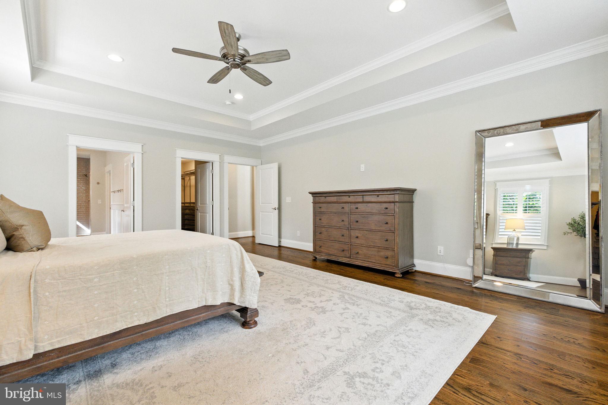 WOODSIDE ESTATES - Residential