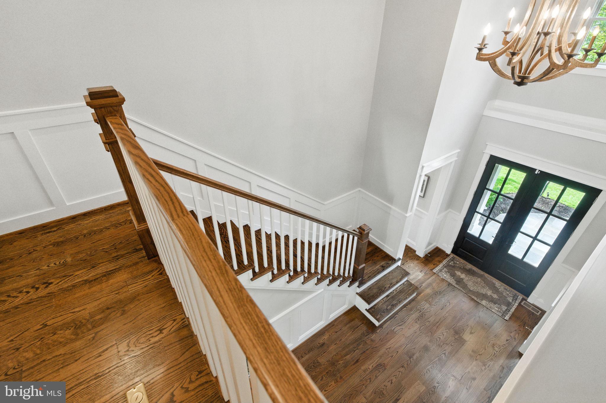 WOODSIDE ESTATES - Residential