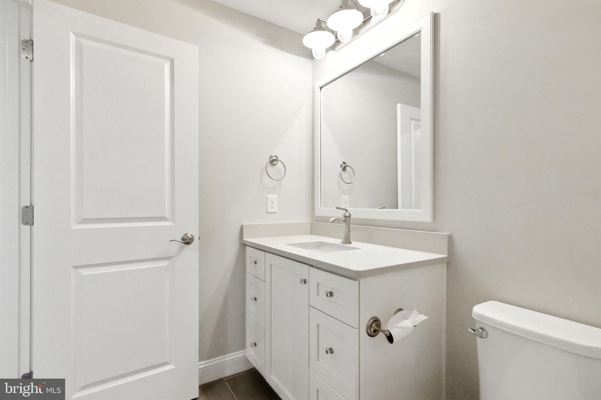 WOODSIDE ESTATES - Residential