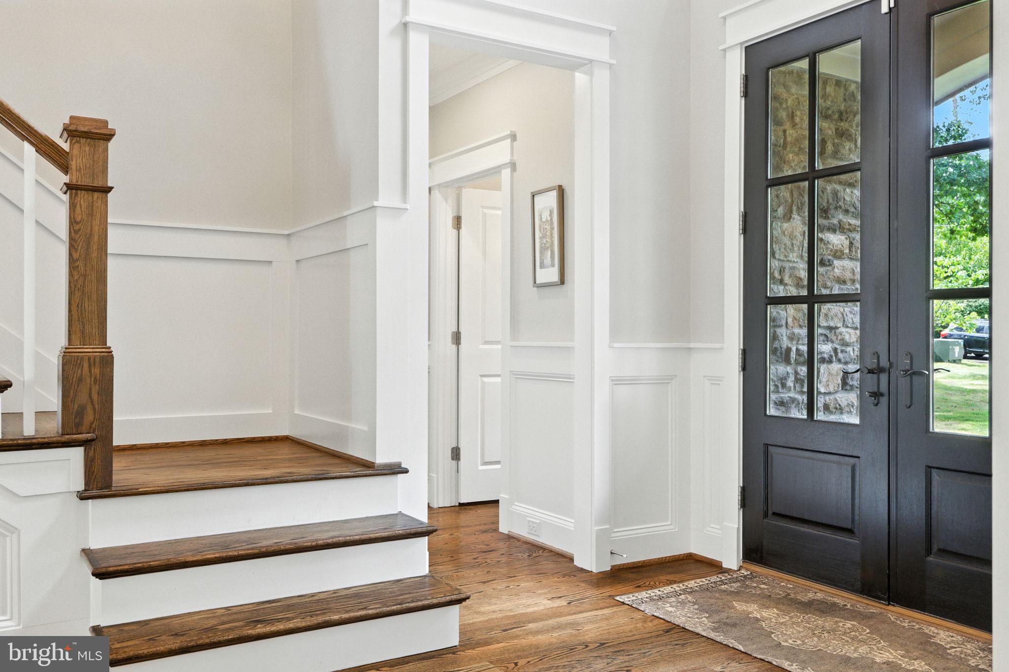 WOODSIDE ESTATES - Residential