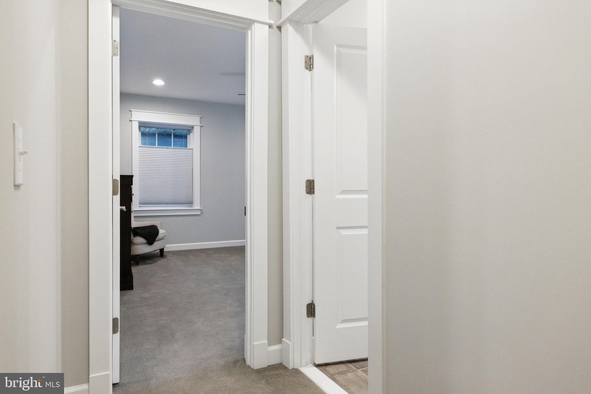 WOODSIDE ESTATES - Residential