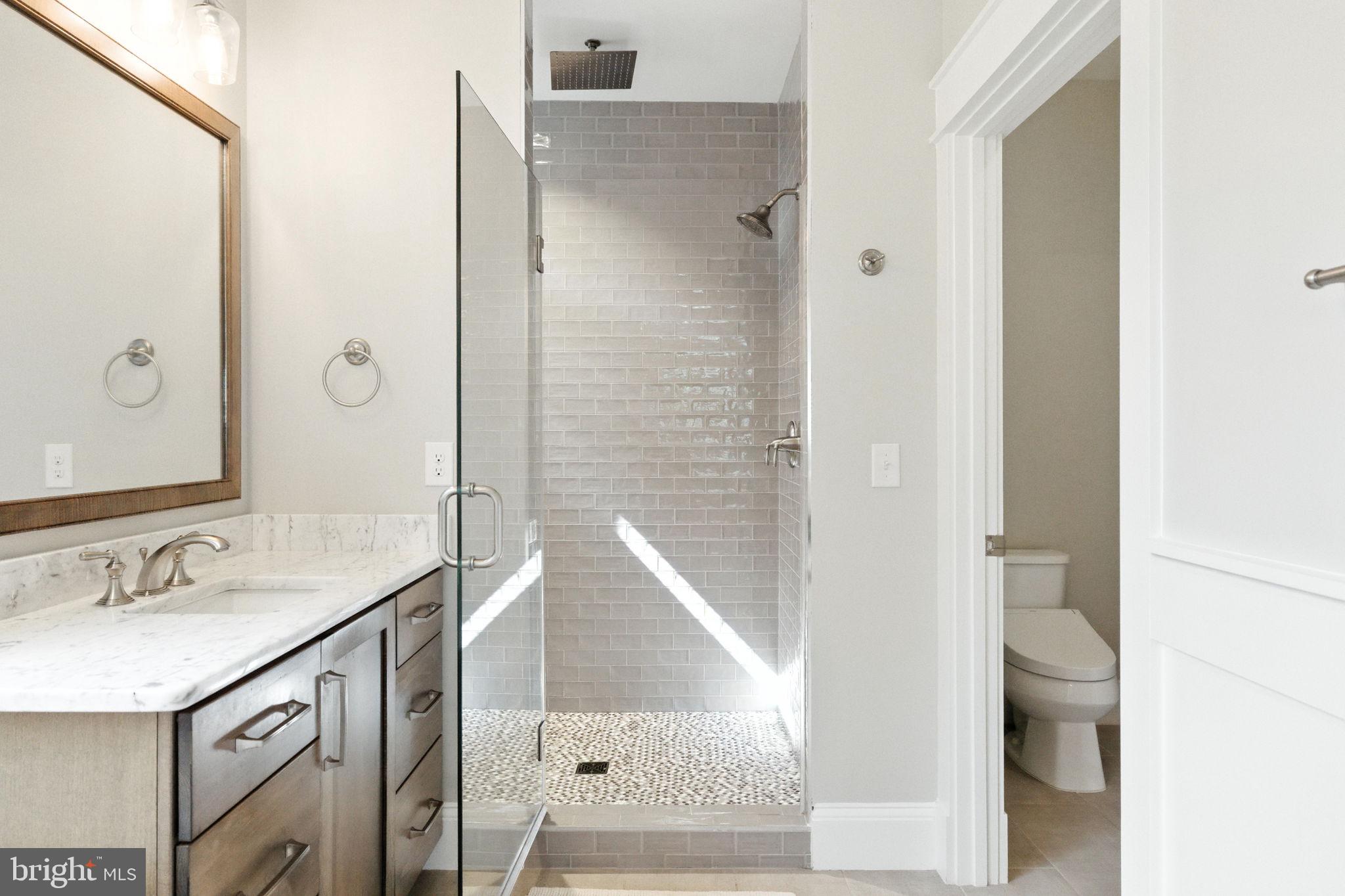 WOODSIDE ESTATES - Residential