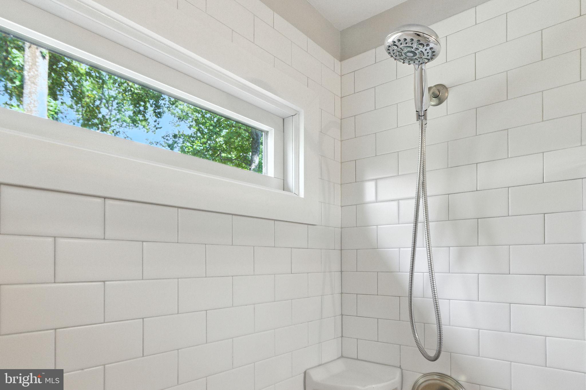 WOODSIDE ESTATES - Residential