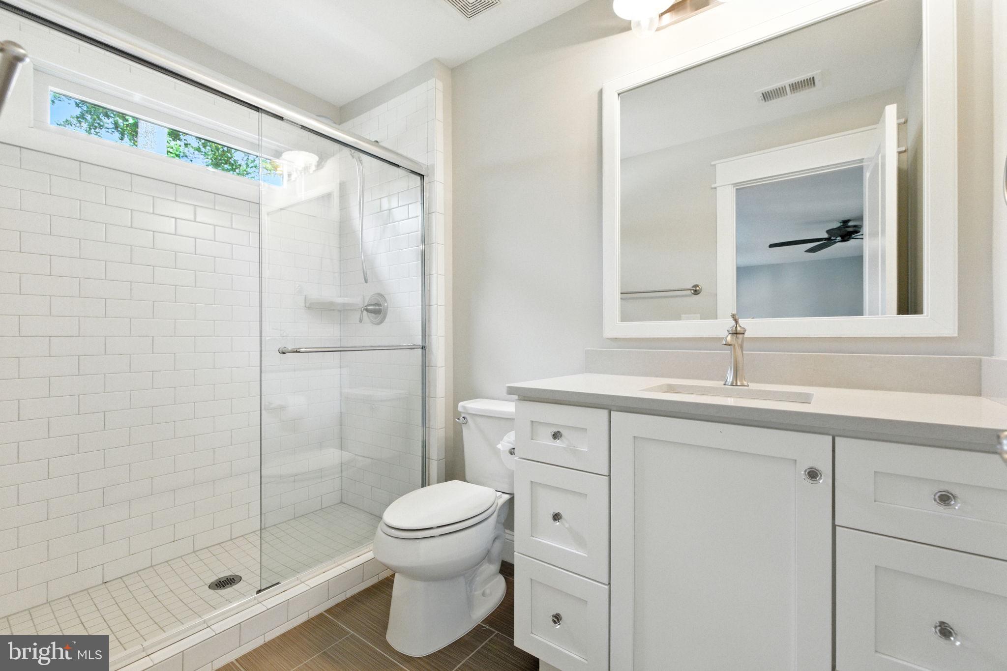 WOODSIDE ESTATES - Residential