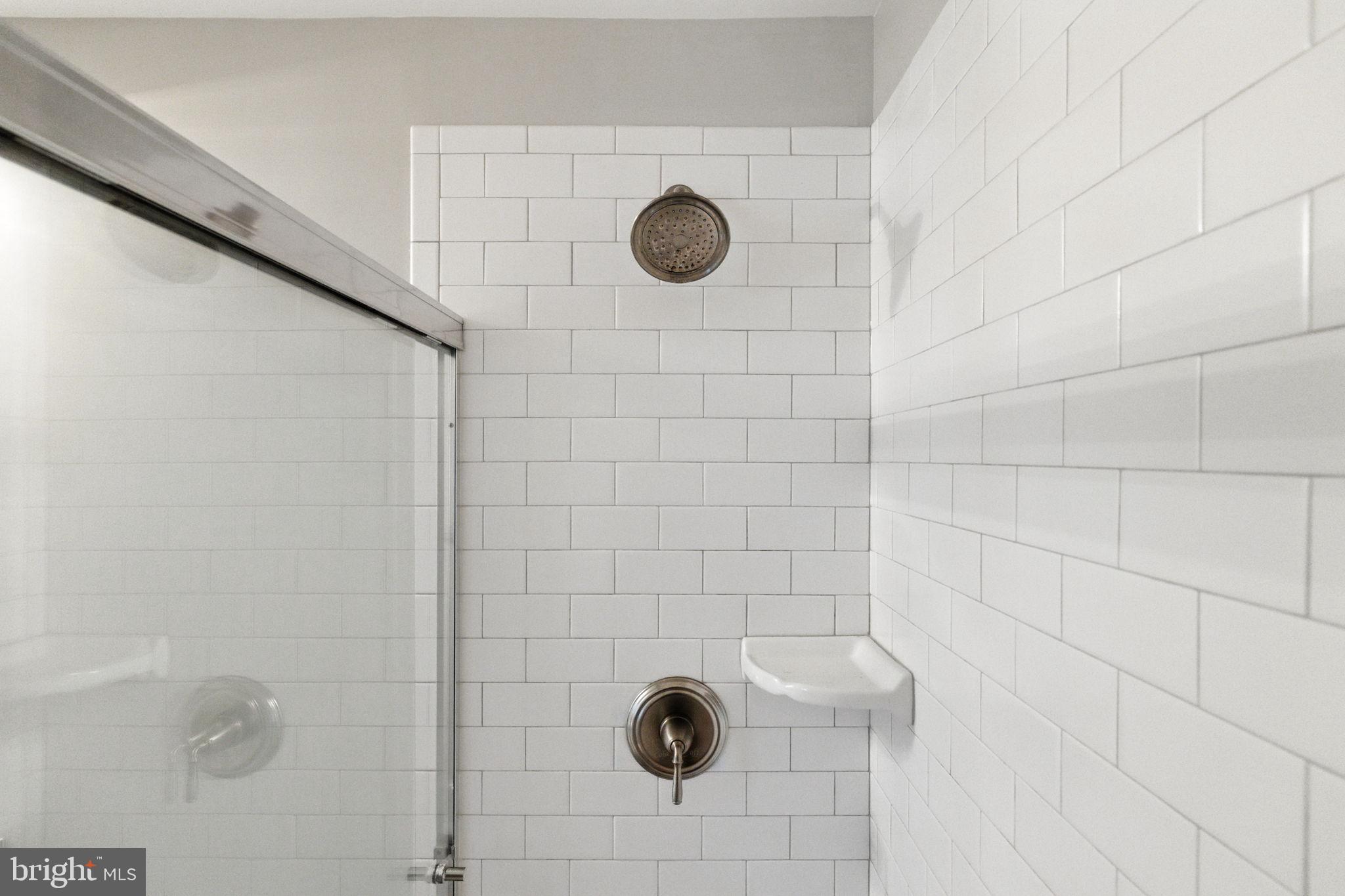 WOODSIDE ESTATES - Residential