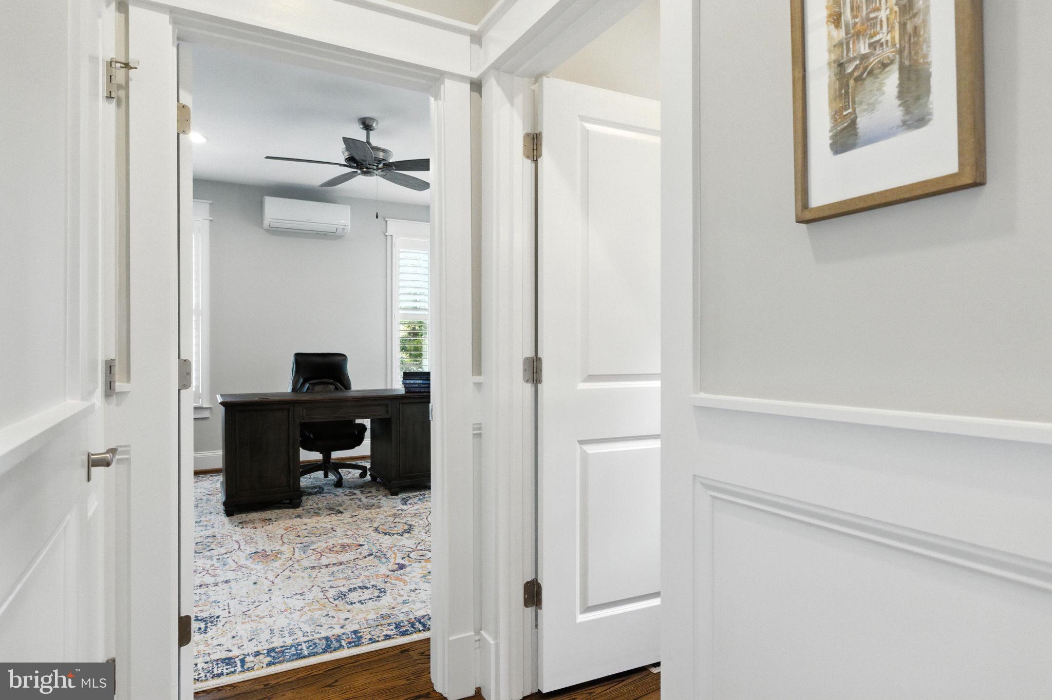 WOODSIDE ESTATES - Residential