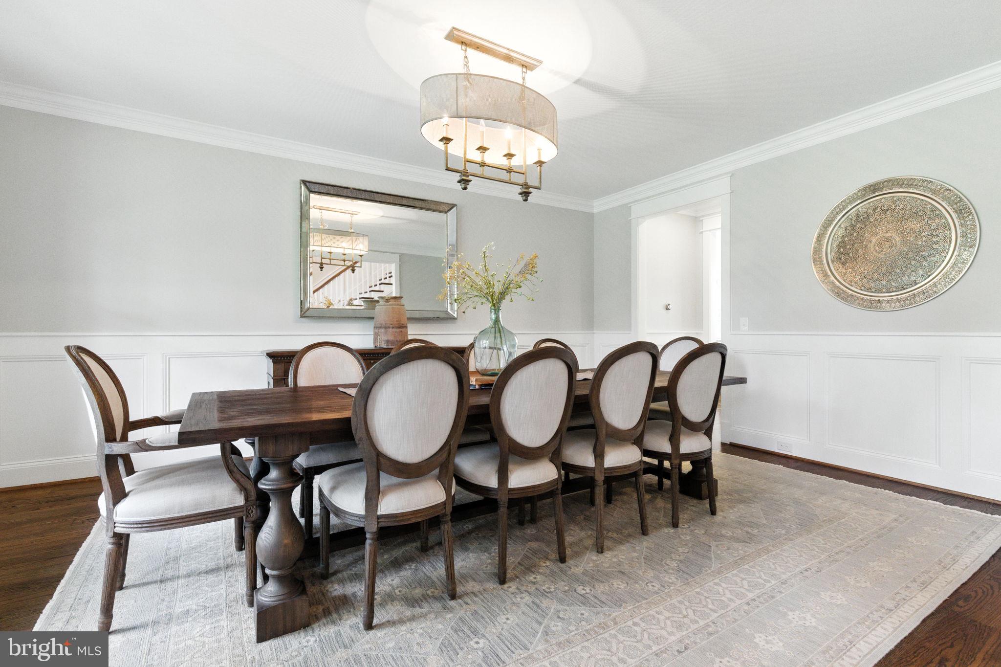 WOODSIDE ESTATES - Residential