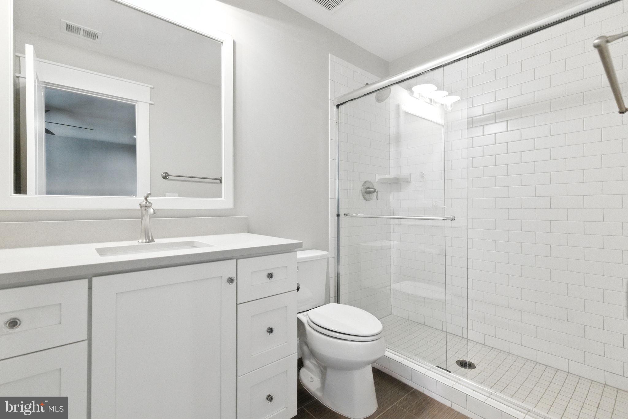 WOODSIDE ESTATES - Residential