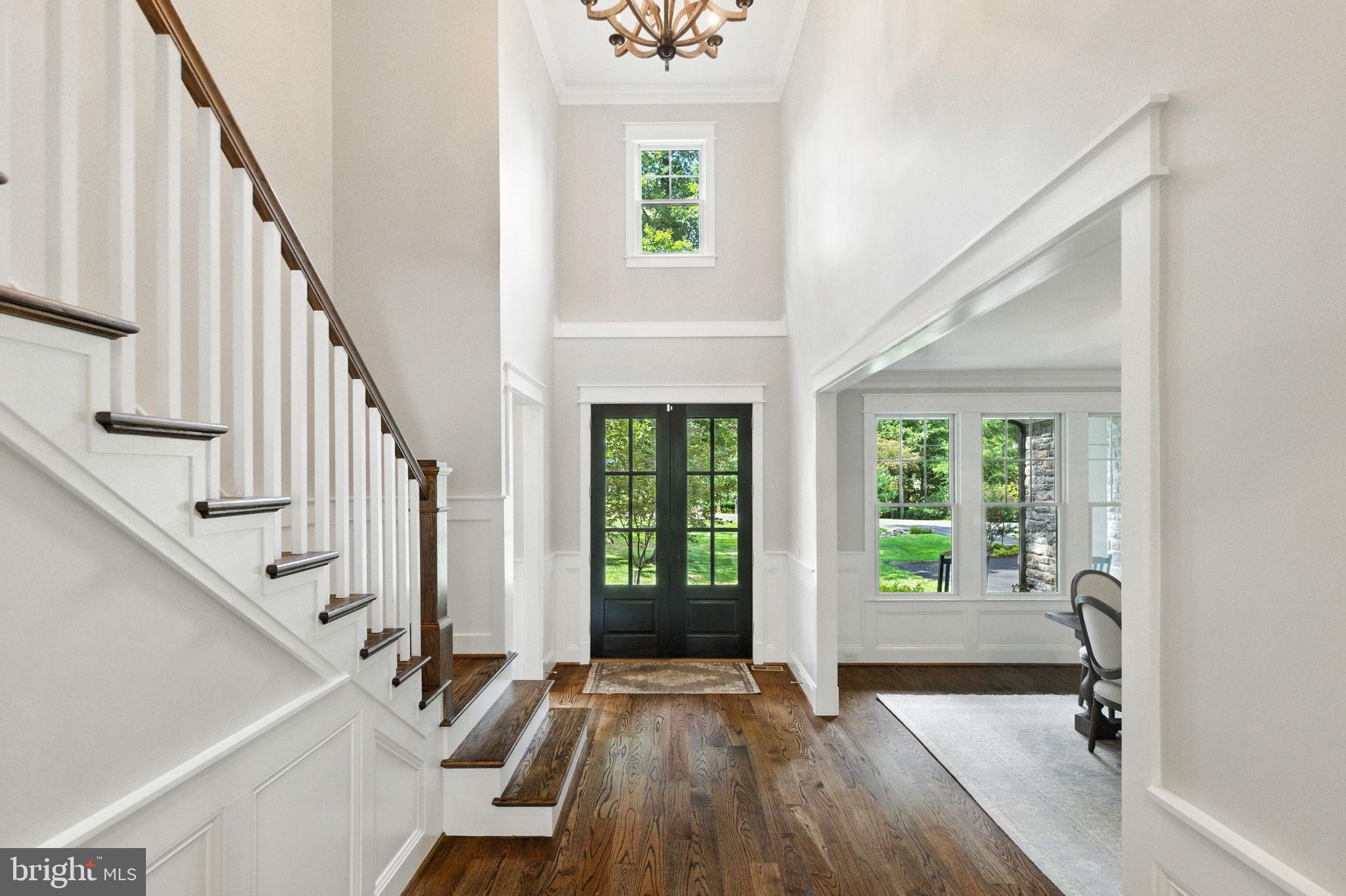 WOODSIDE ESTATES - Residential