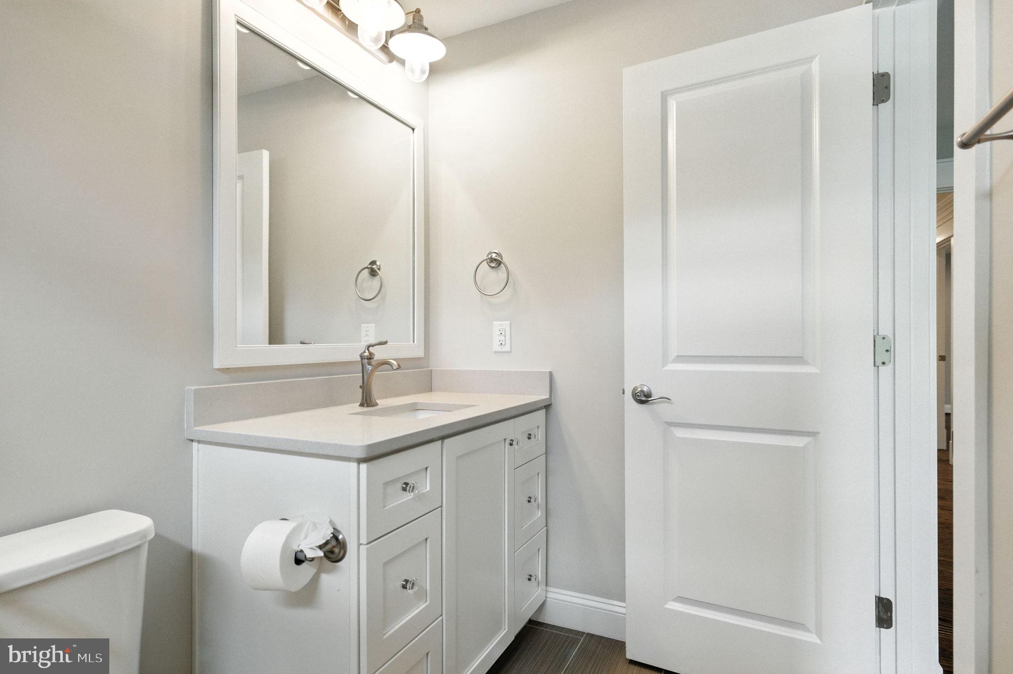 WOODSIDE ESTATES - Residential