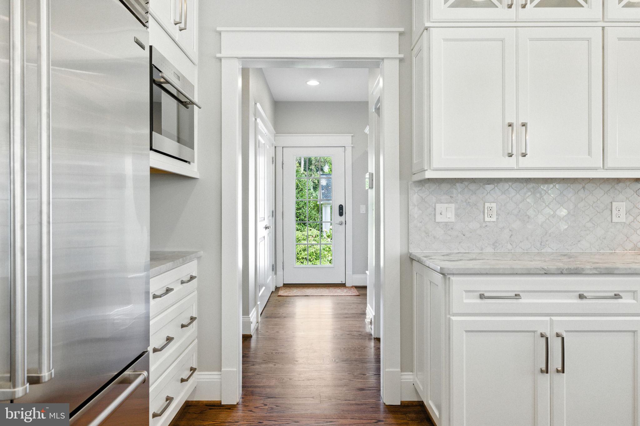 WOODSIDE ESTATES - Residential