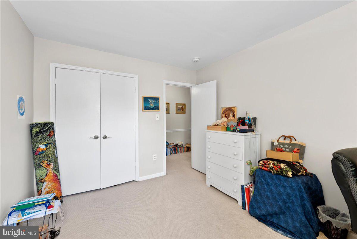 STRATTON COMMONS - Residential Lease