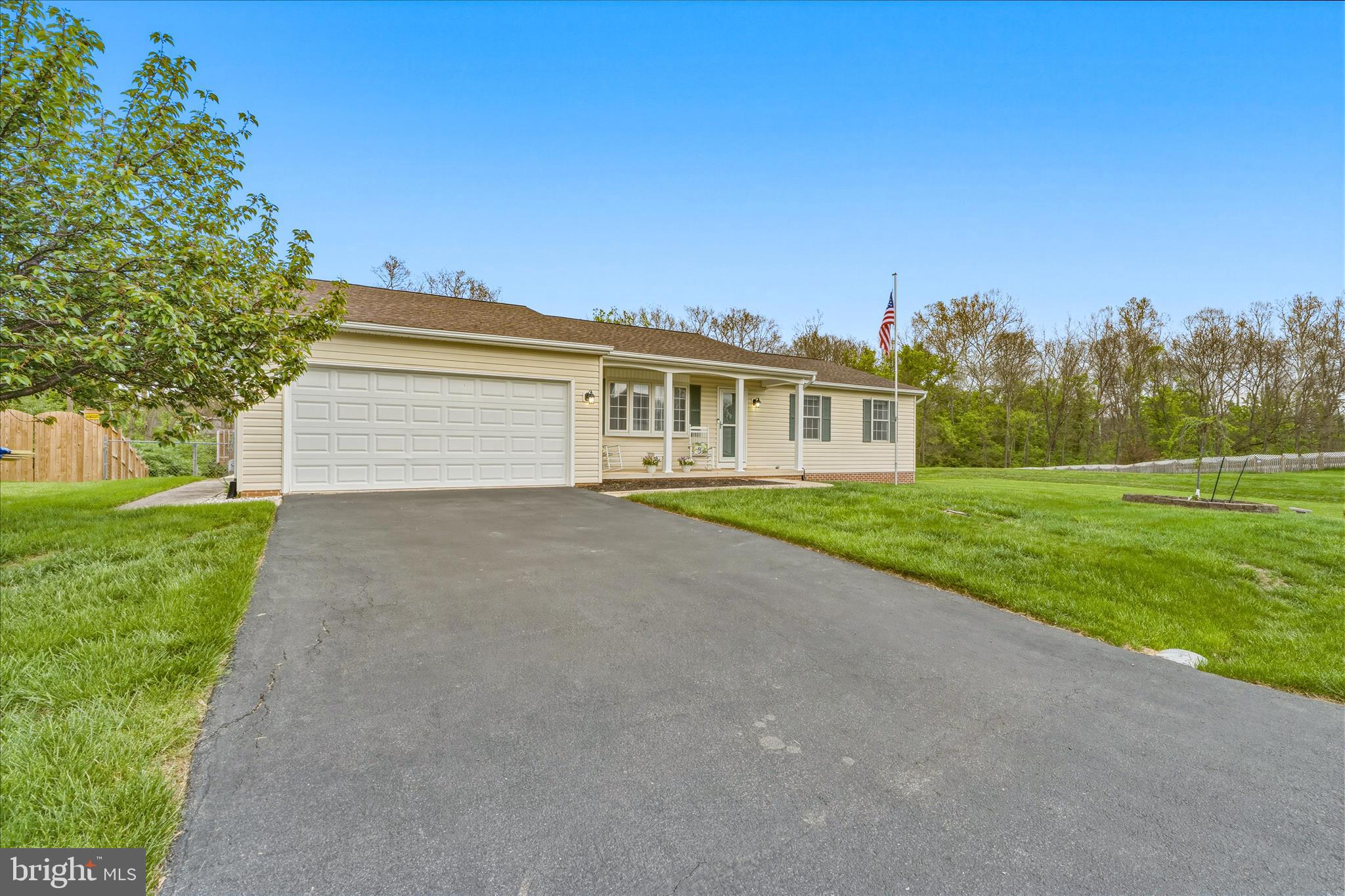 NORTHBROOK ESTATES - Residential