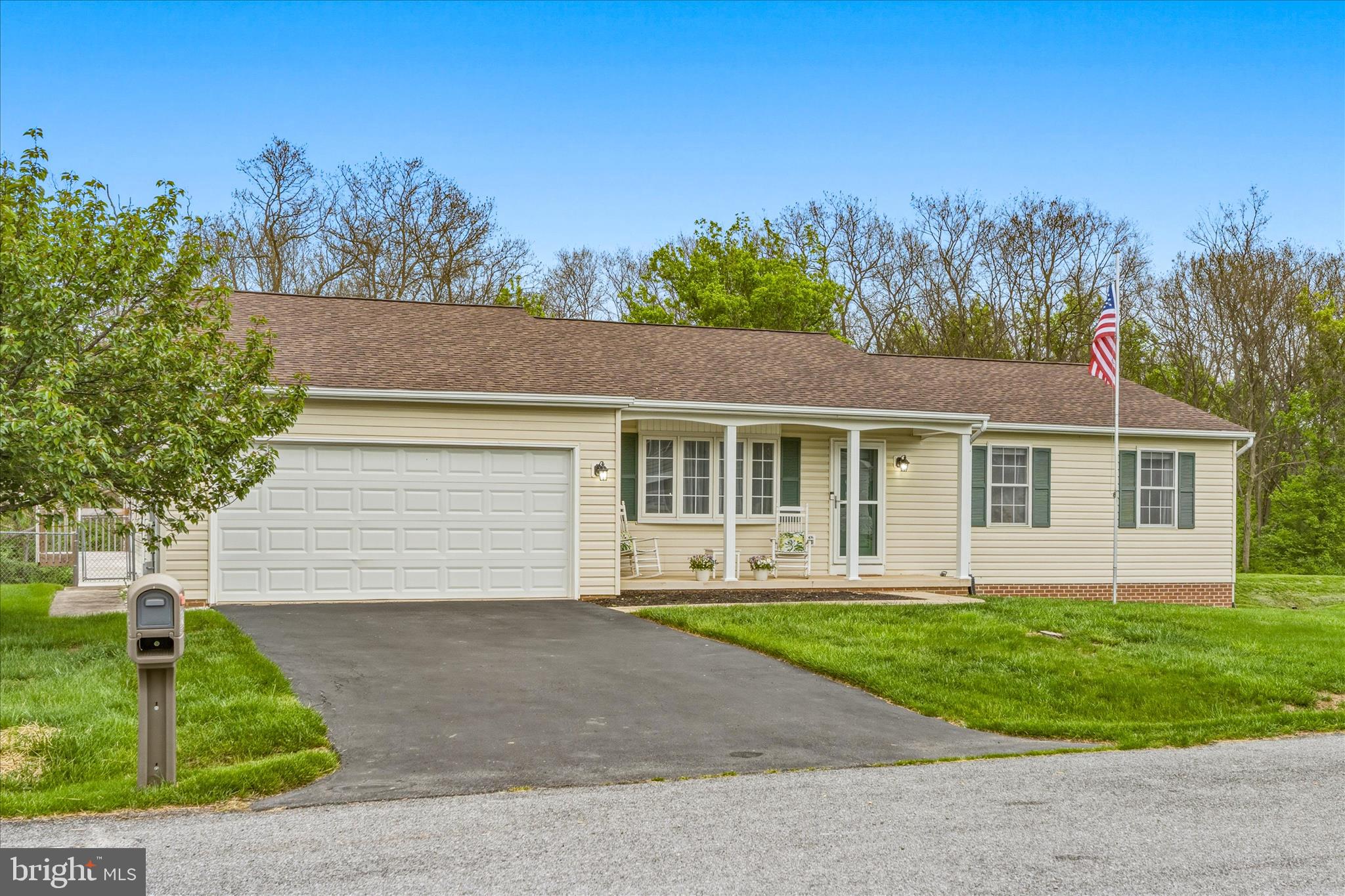 NORTHBROOK ESTATES - Residential
