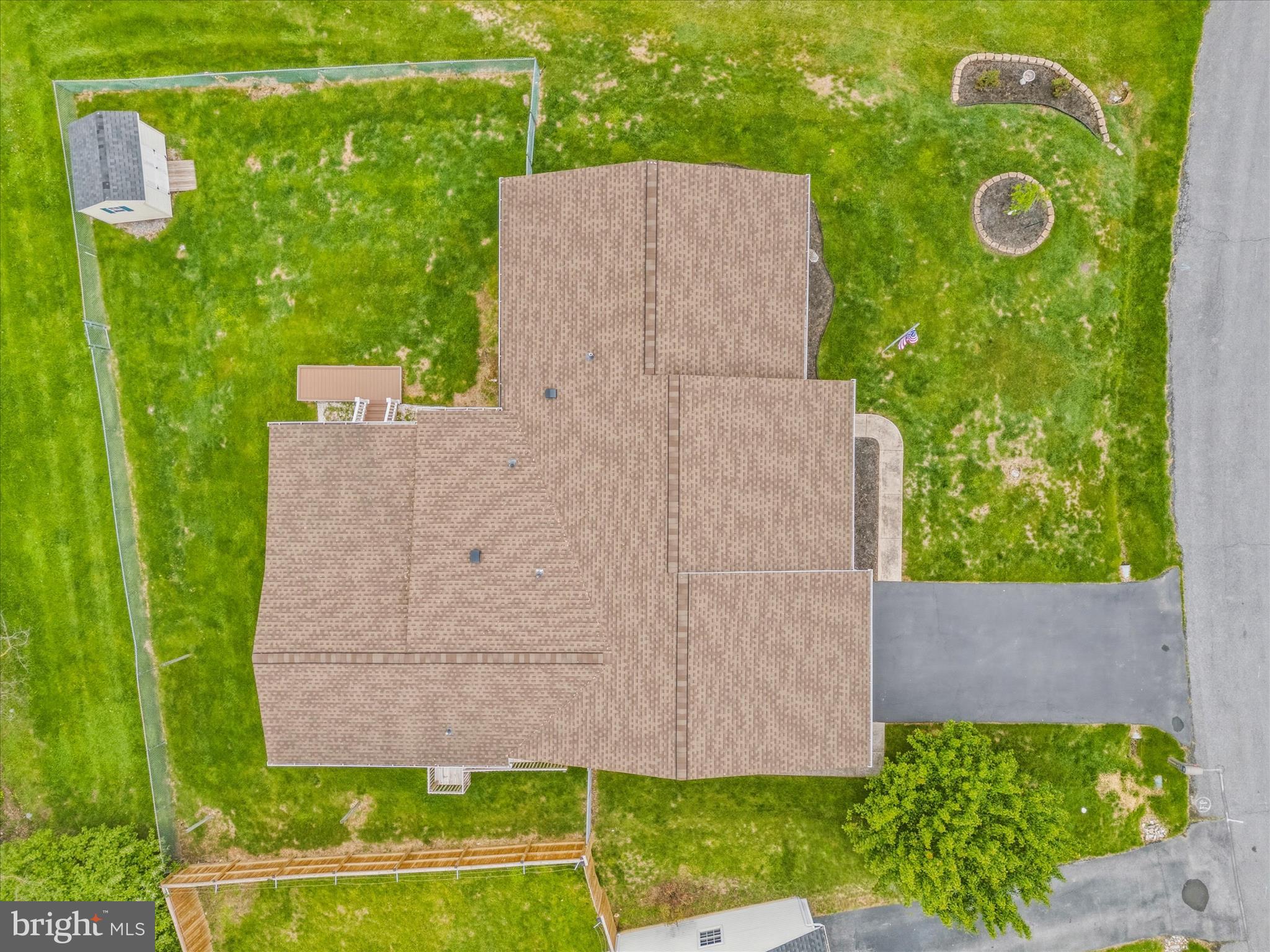 NORTHBROOK ESTATES - Residential