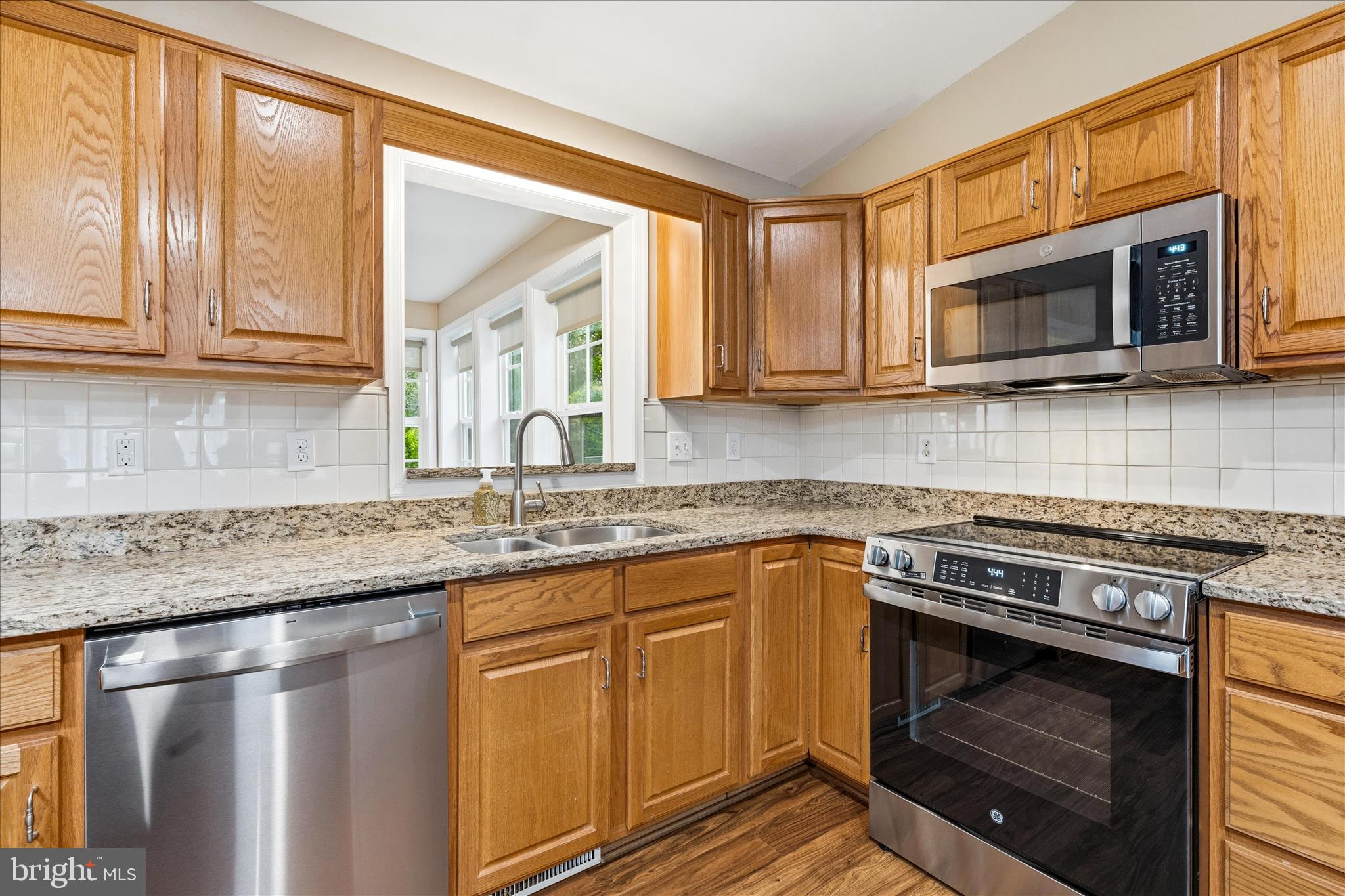 NORTHBROOK ESTATES - Residential