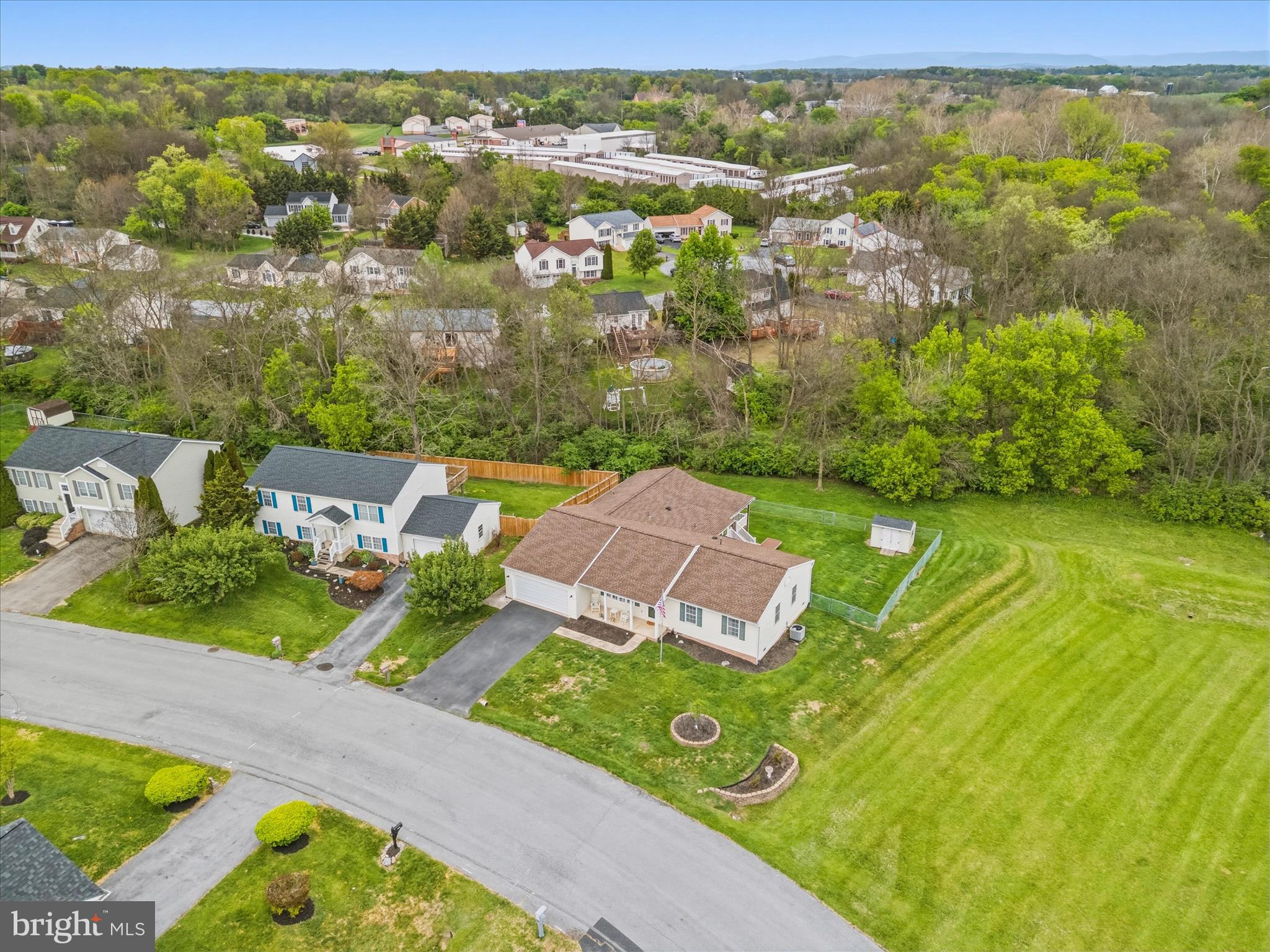 NORTHBROOK ESTATES - Residential
