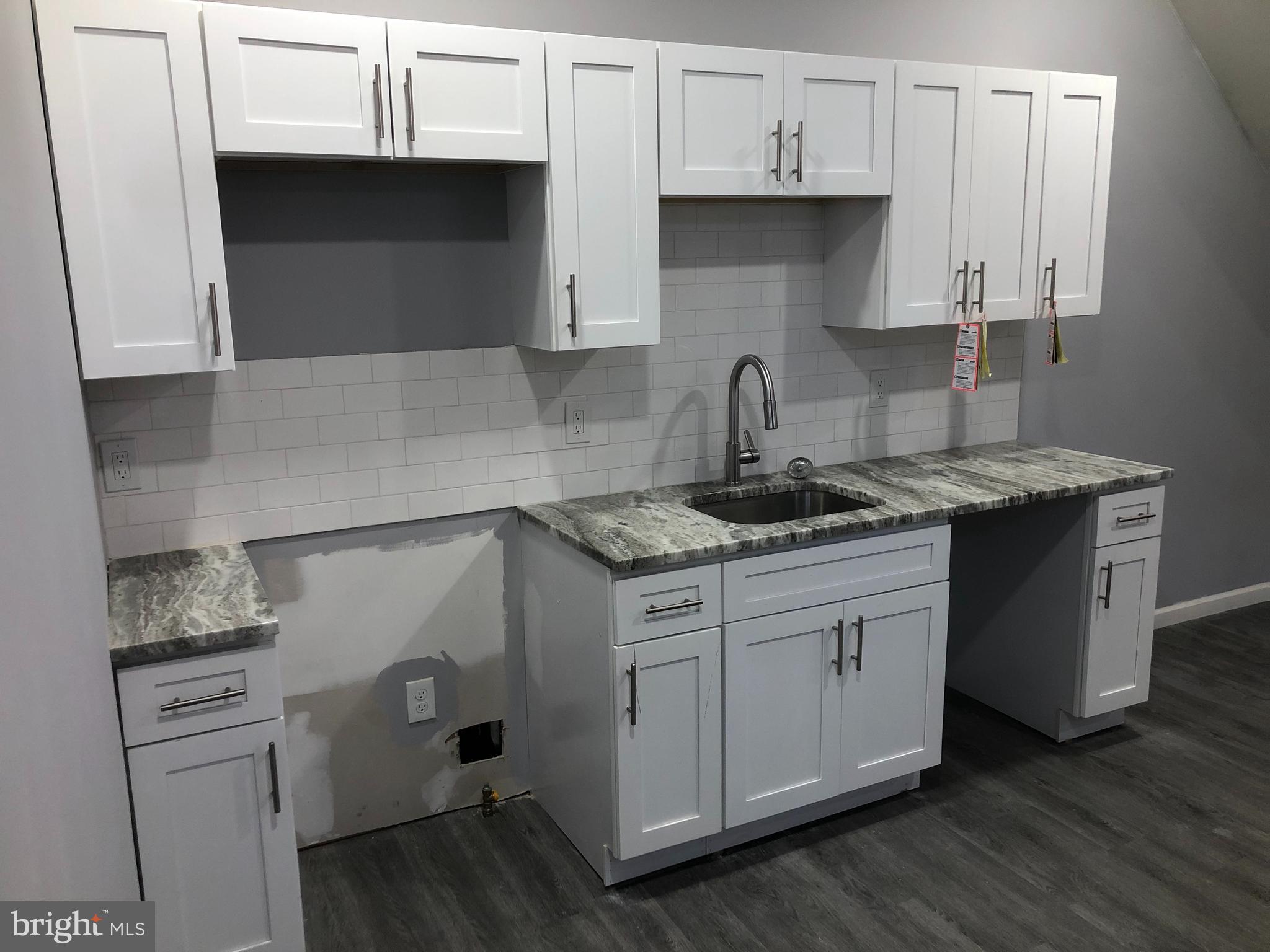 TEMPLE UNIVERSITY - Residential Lease