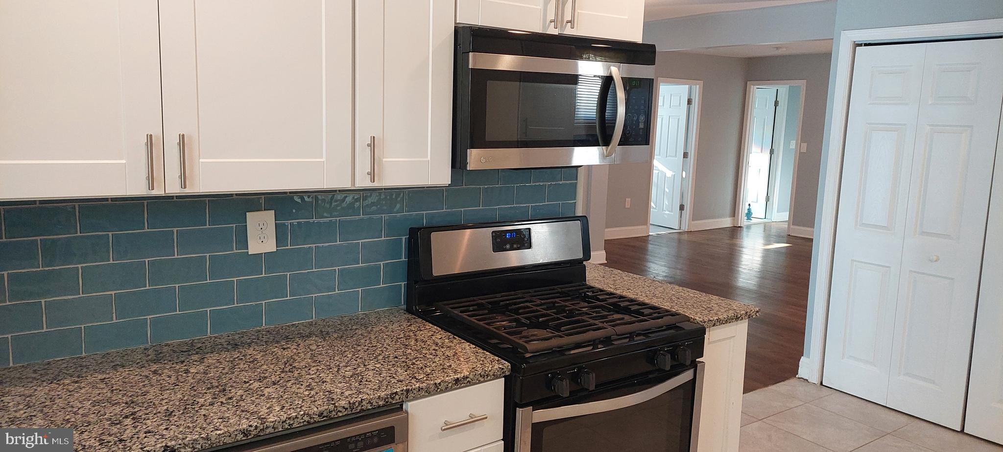 KINGS RIDGE - Residential