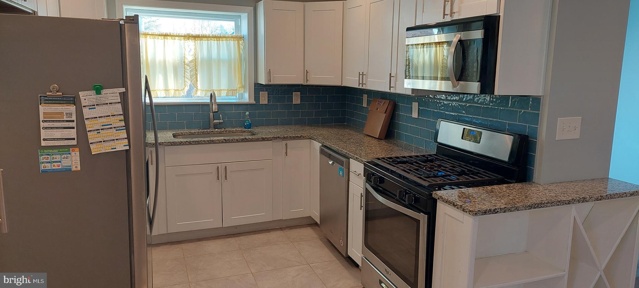 KINGS RIDGE - Residential