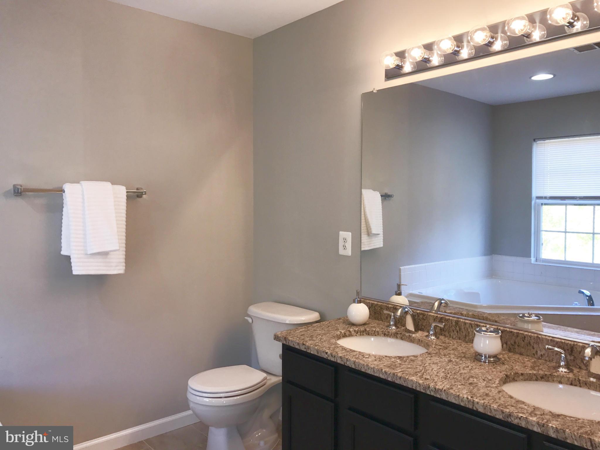 ALTA COURTHOUSE SQUARE - Residential