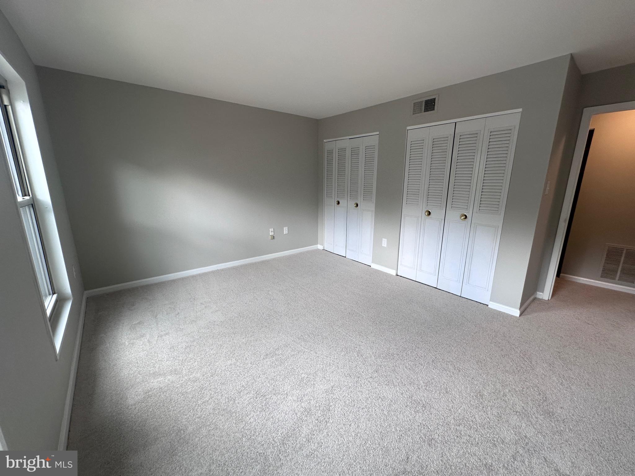 CANTERBURY SQUARE - Residential