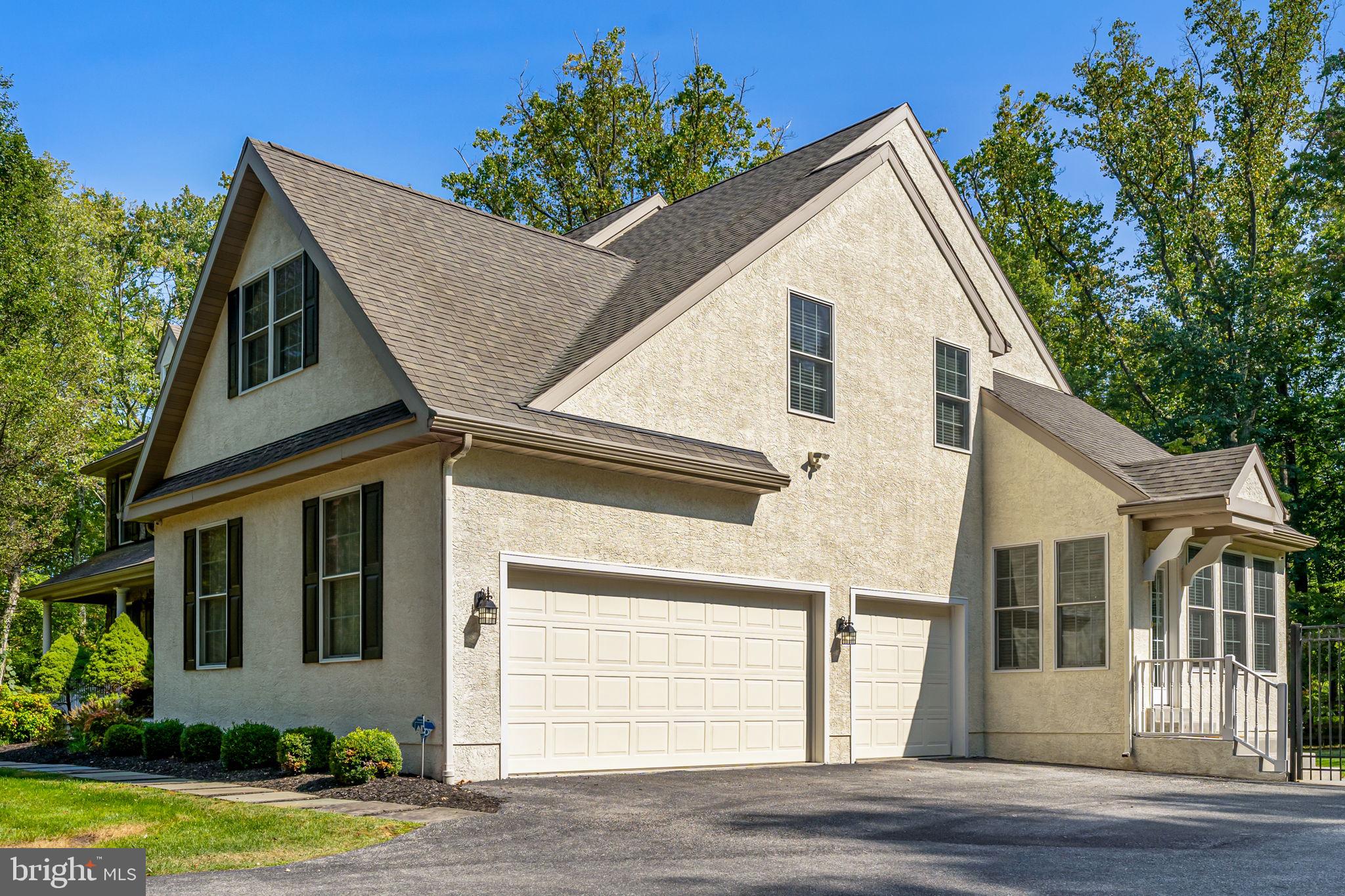 WILLISTOWN ACRES - Residential