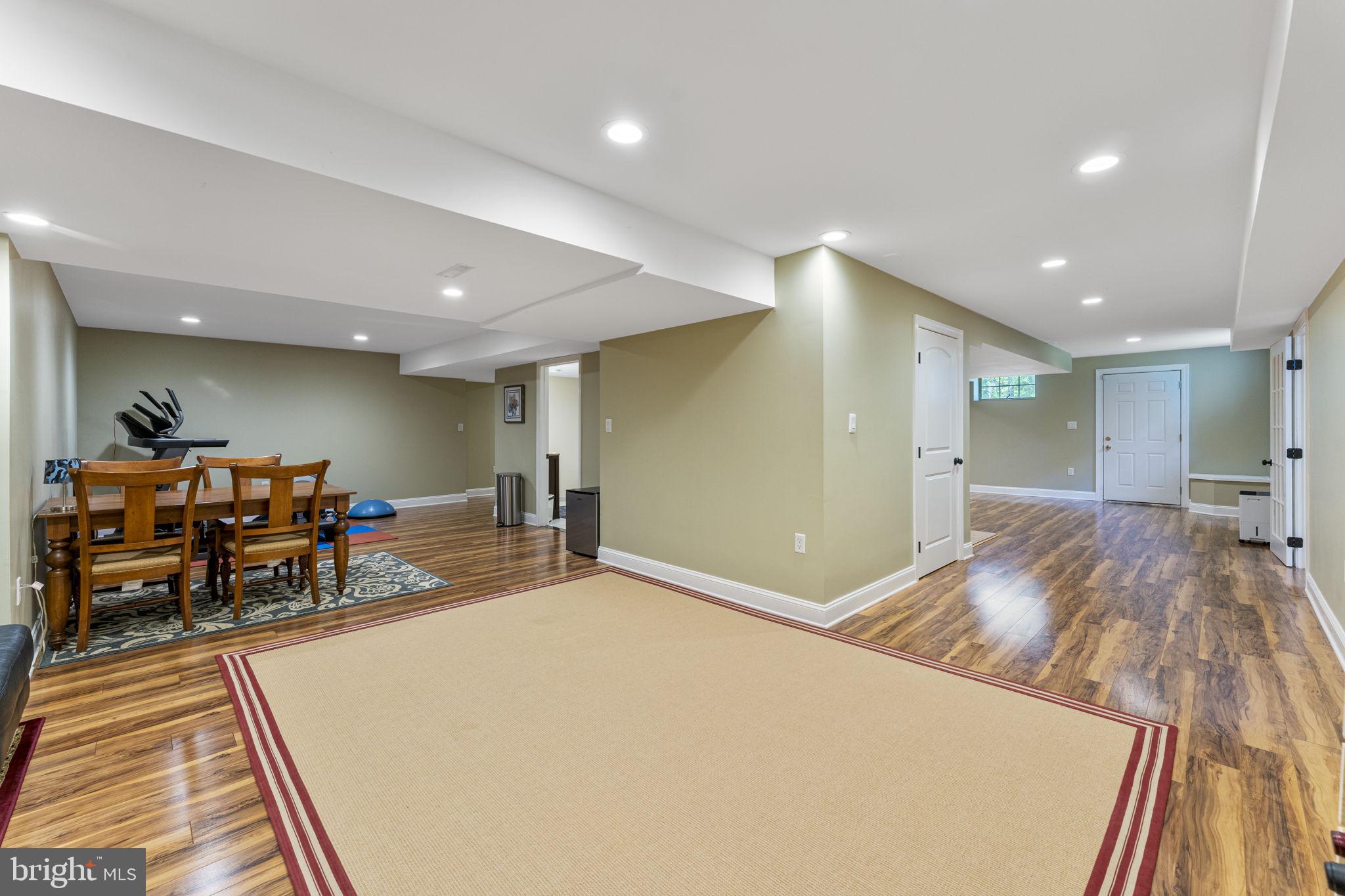 WILLISTOWN ACRES - Residential