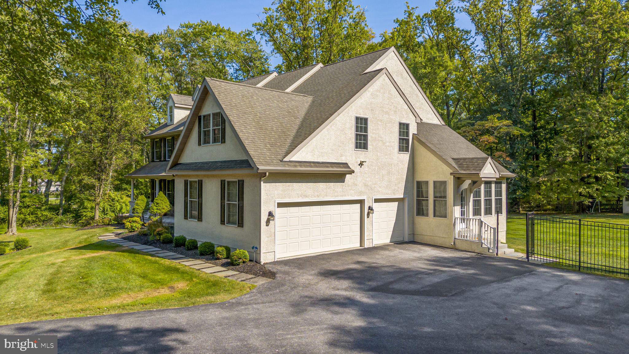 WILLISTOWN ACRES - Residential