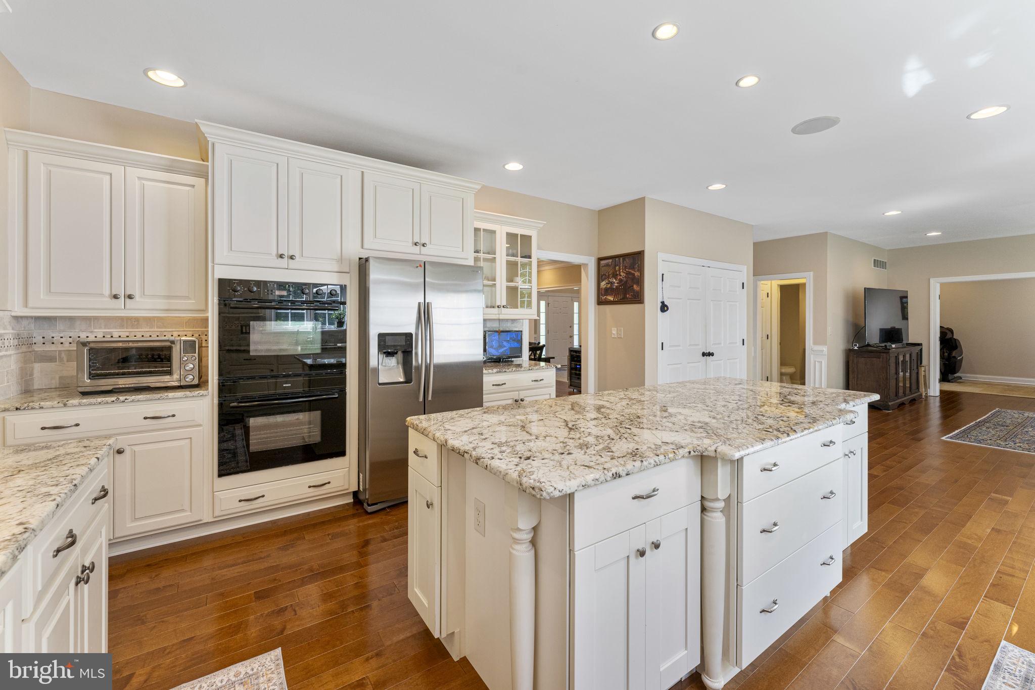 WILLISTOWN ACRES - Residential