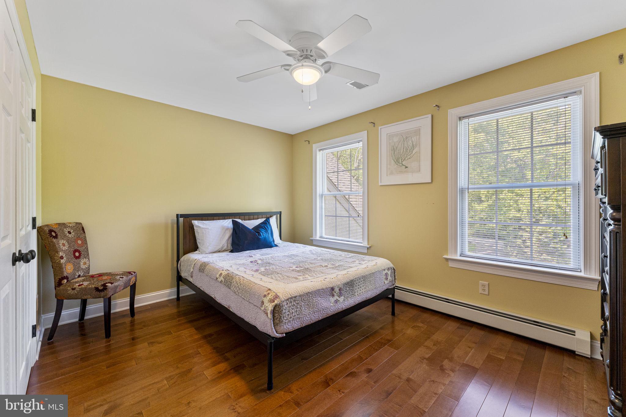 WILLISTOWN ACRES - Residential