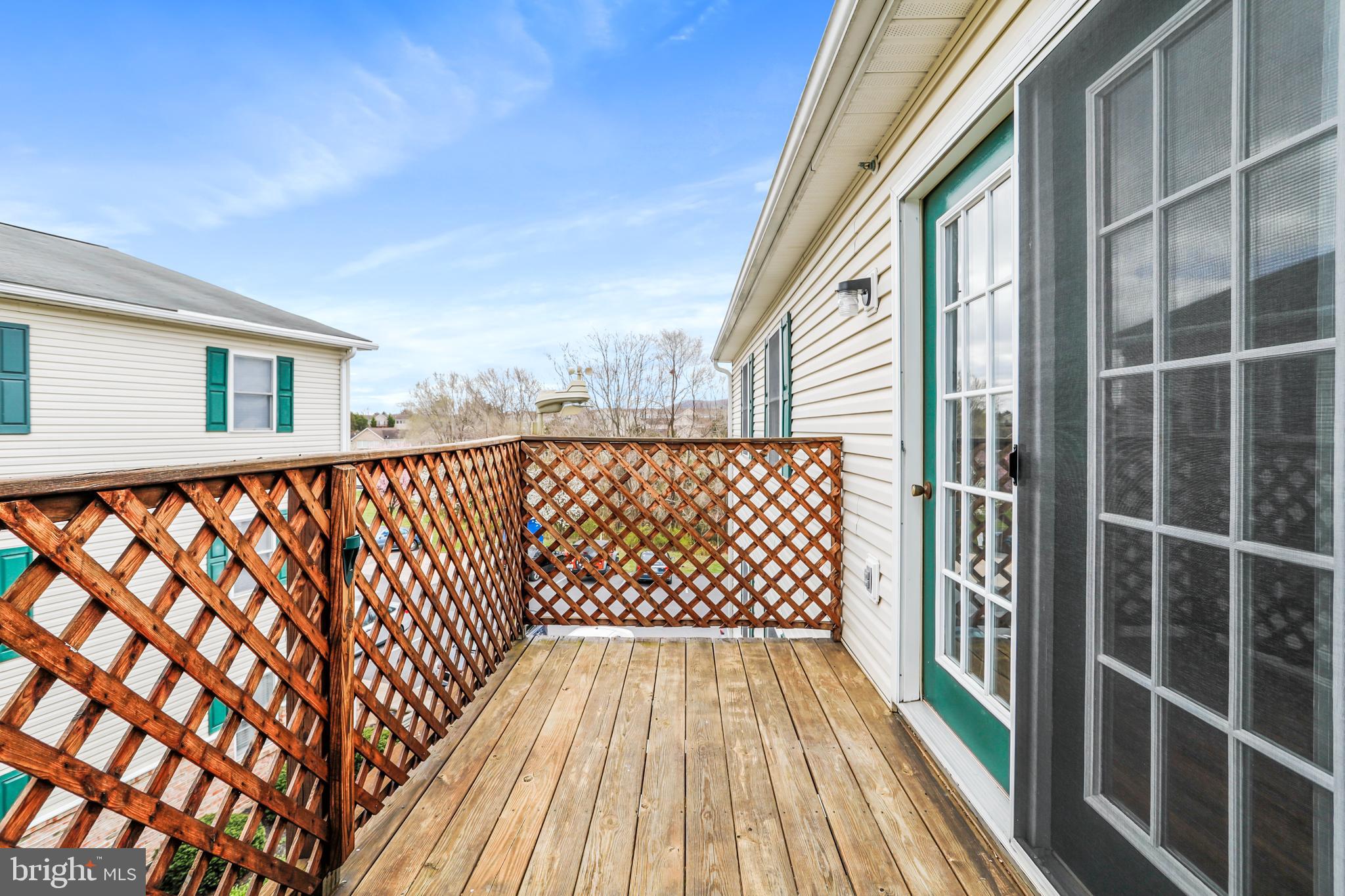 SIGNAL KNOB STATION - Residential Lease