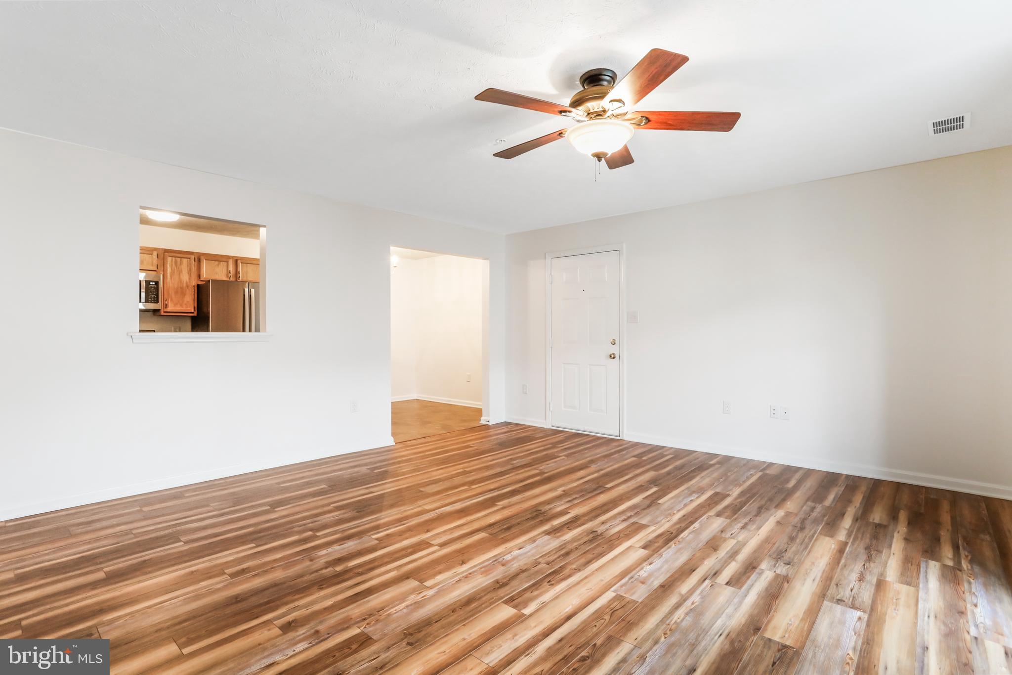 SIGNAL KNOB STATION - Residential Lease