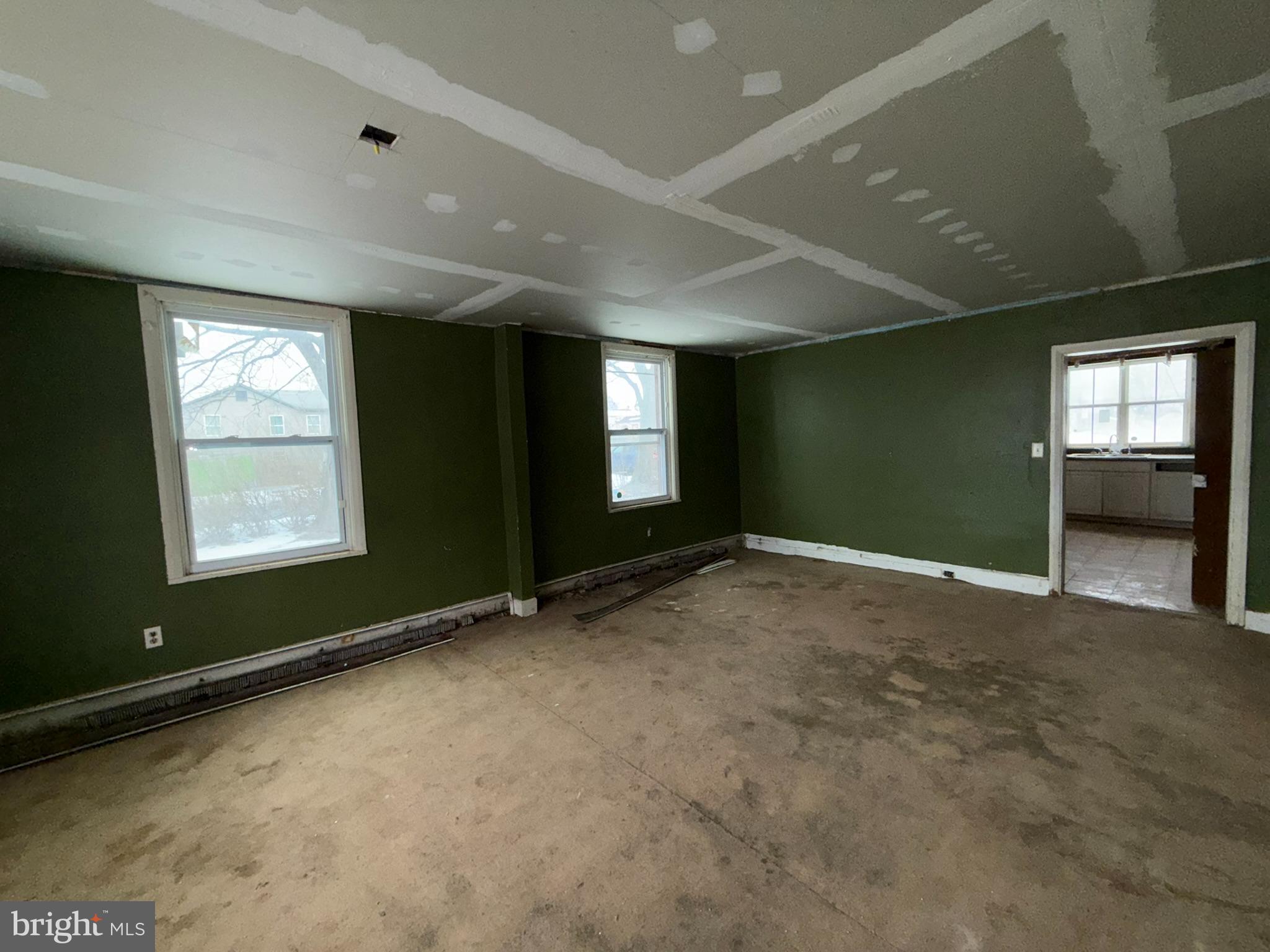 1819 ARMSTRONG VALLEY ROAD