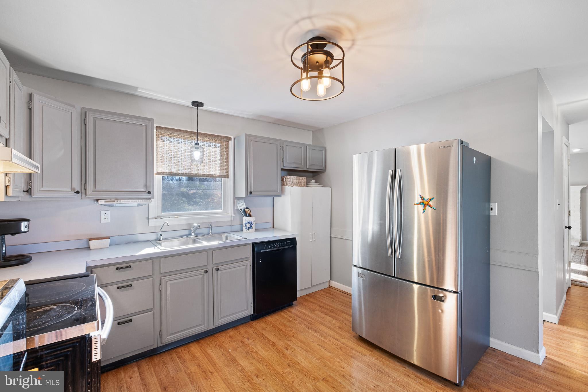 2002 CUNNINGHAM ROAD