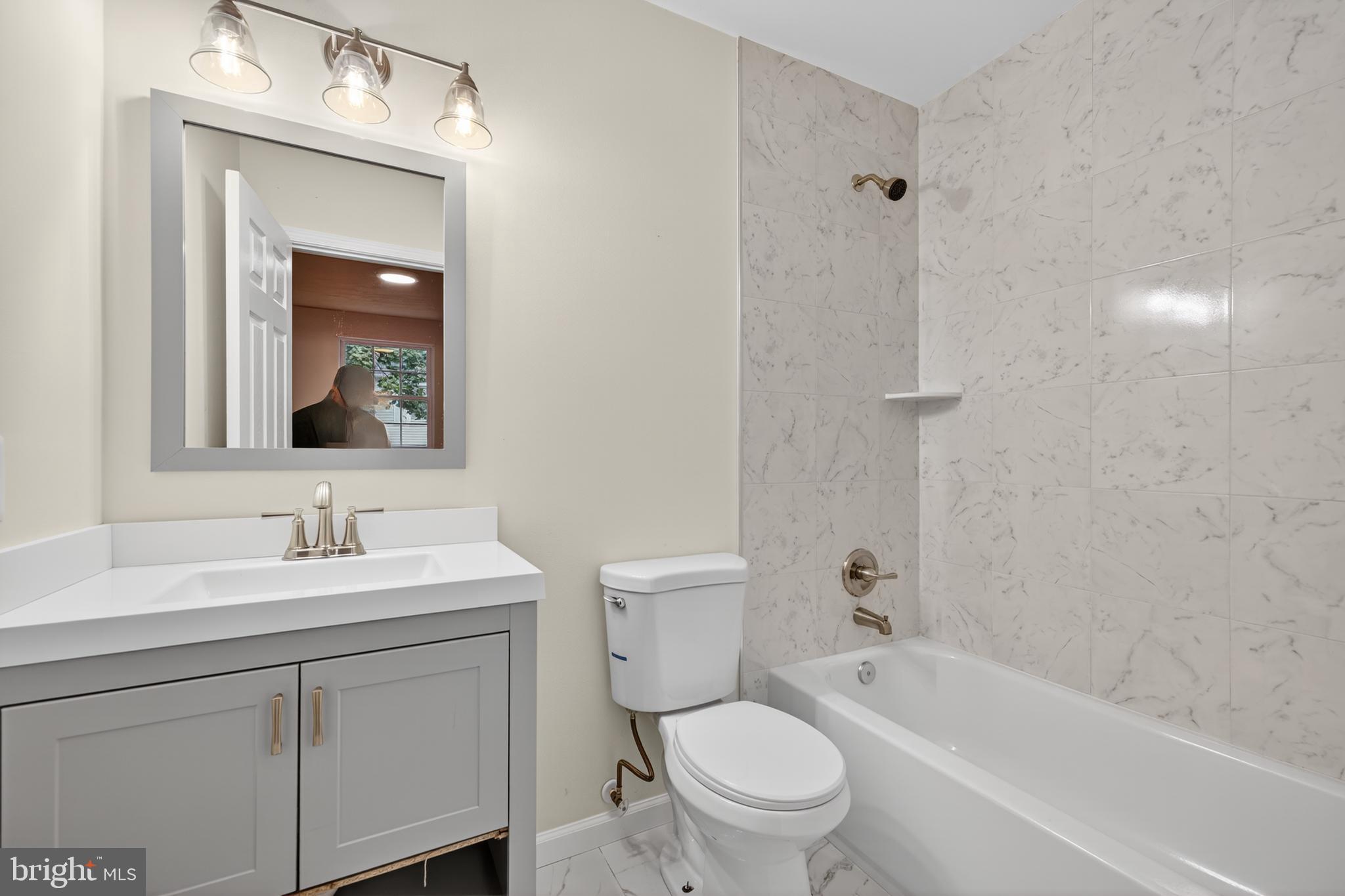 RANDALLSTOWN - Residential