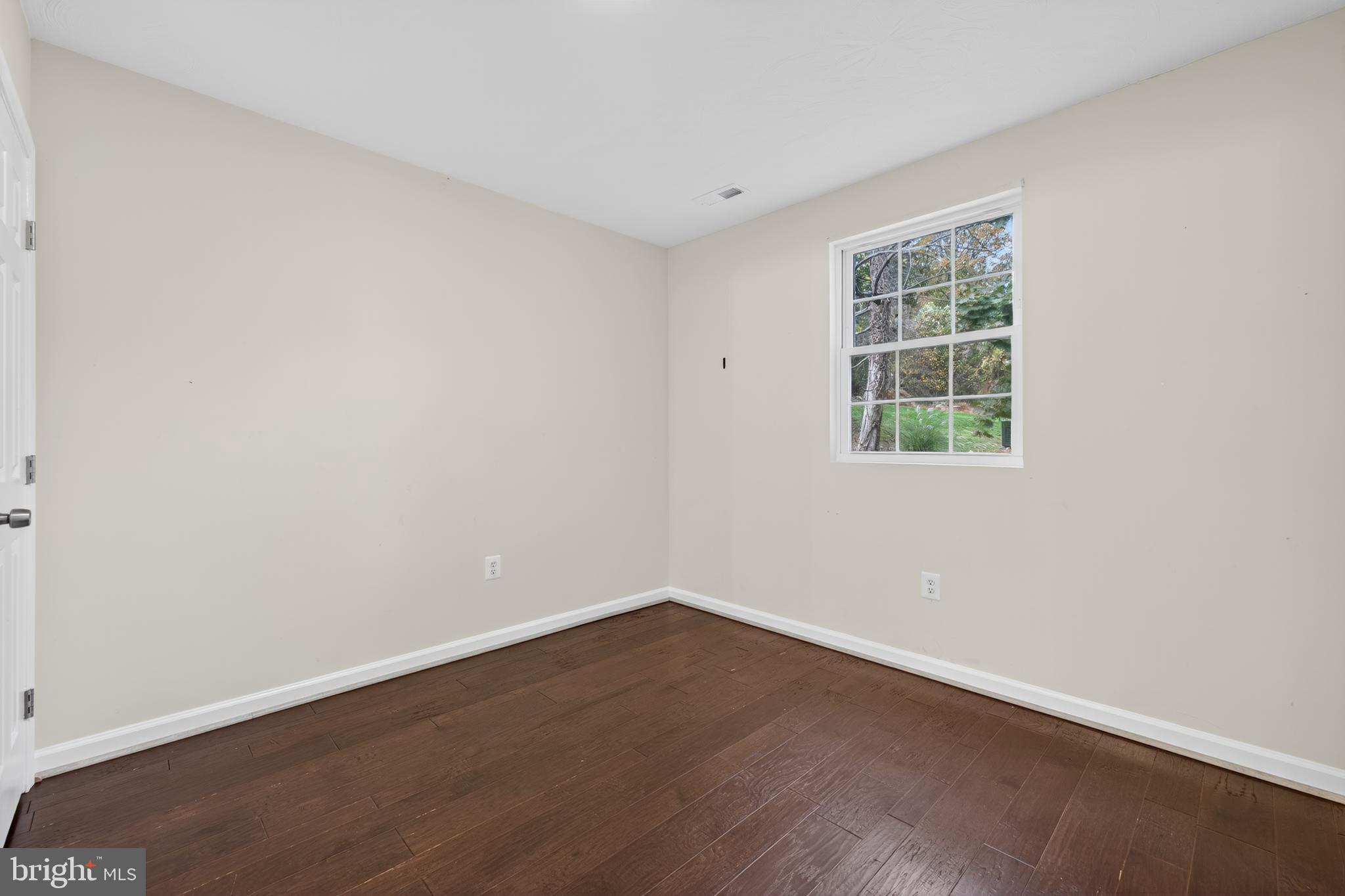 RANDALLSTOWN - Residential