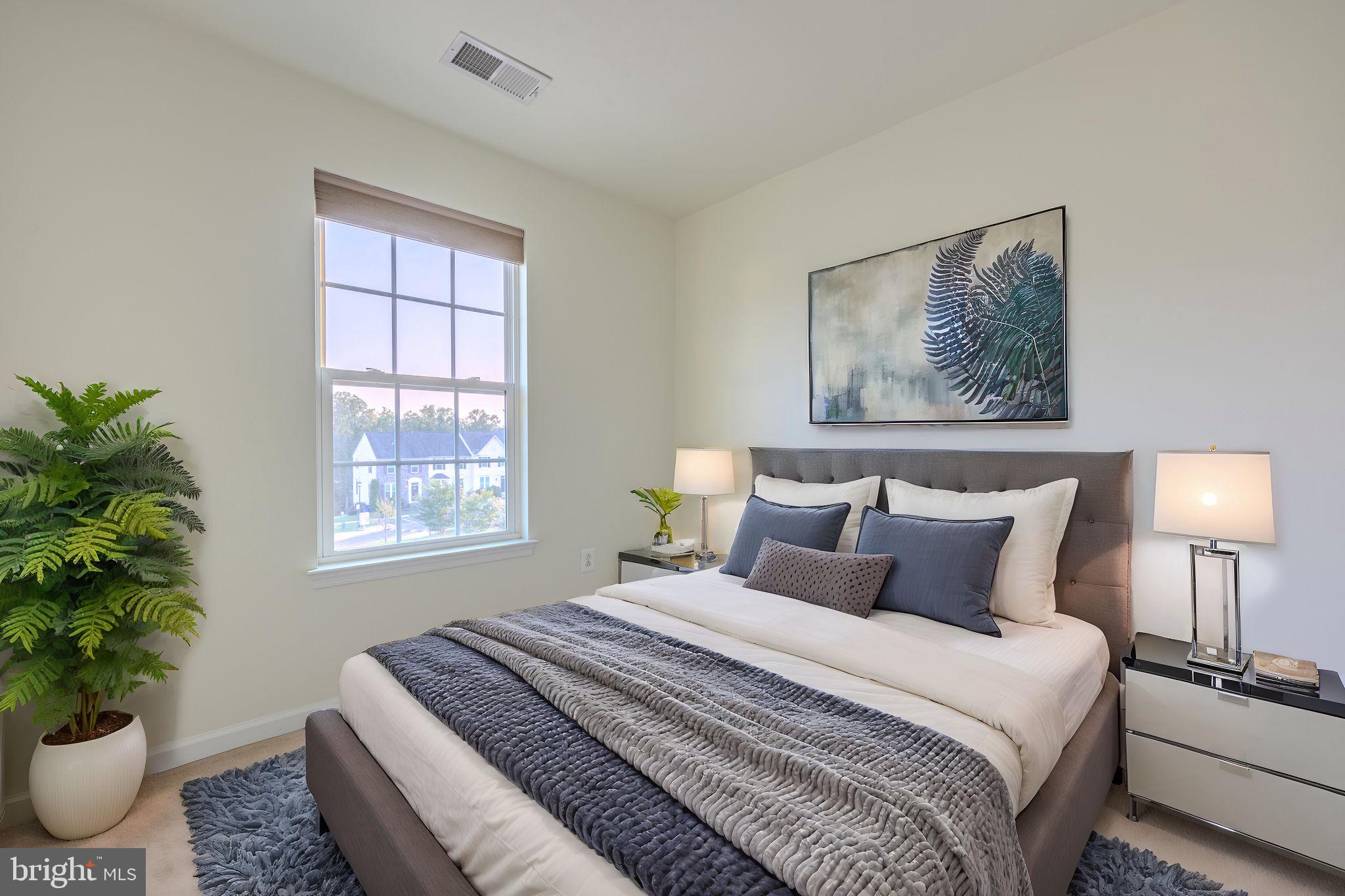 LAFAYETTE CROSSING - Residential Lease