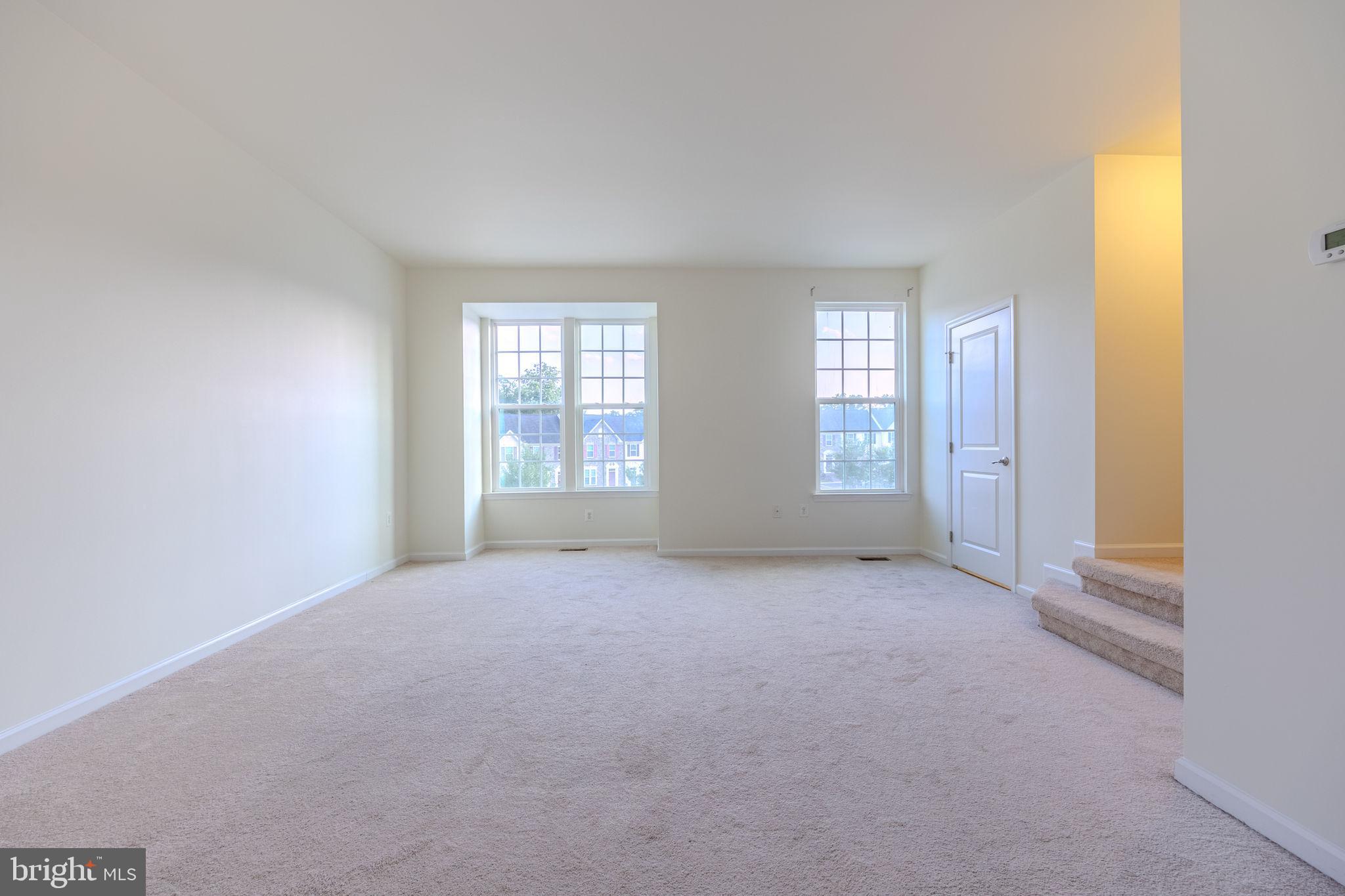 LAFAYETTE CROSSING - Residential Lease