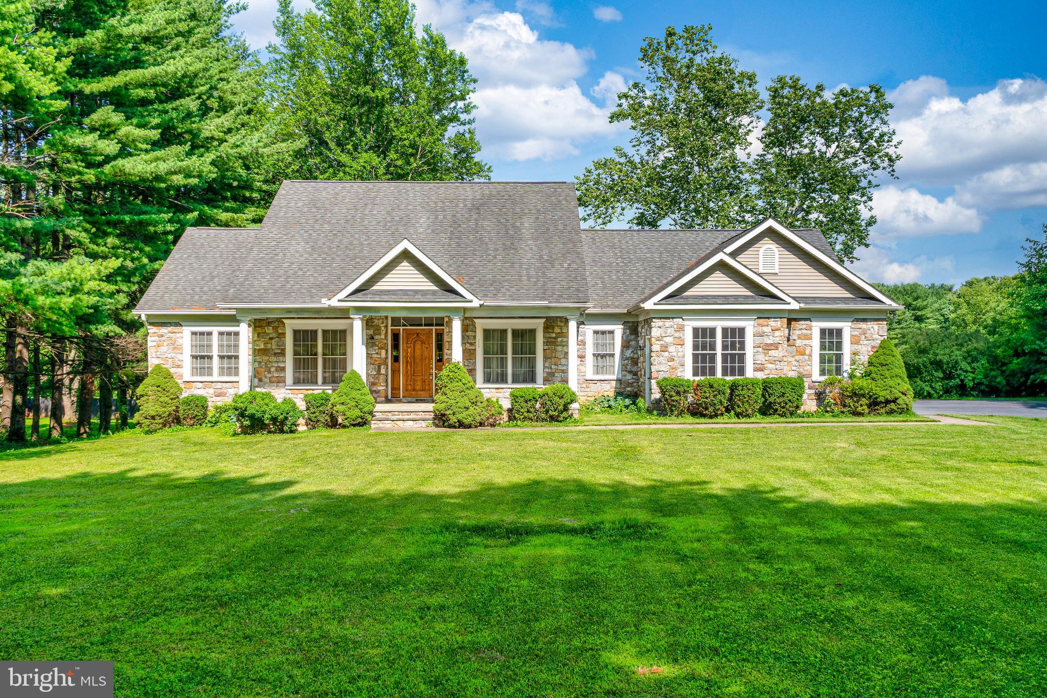 ROLLING GREEN - Residential