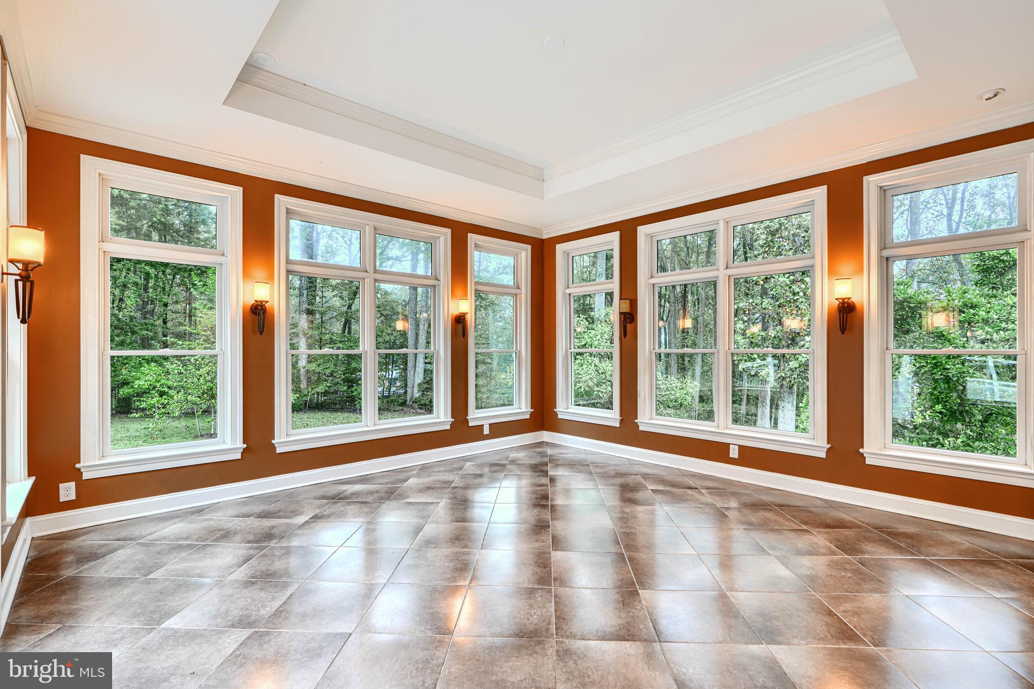 IVY HILL - Residential