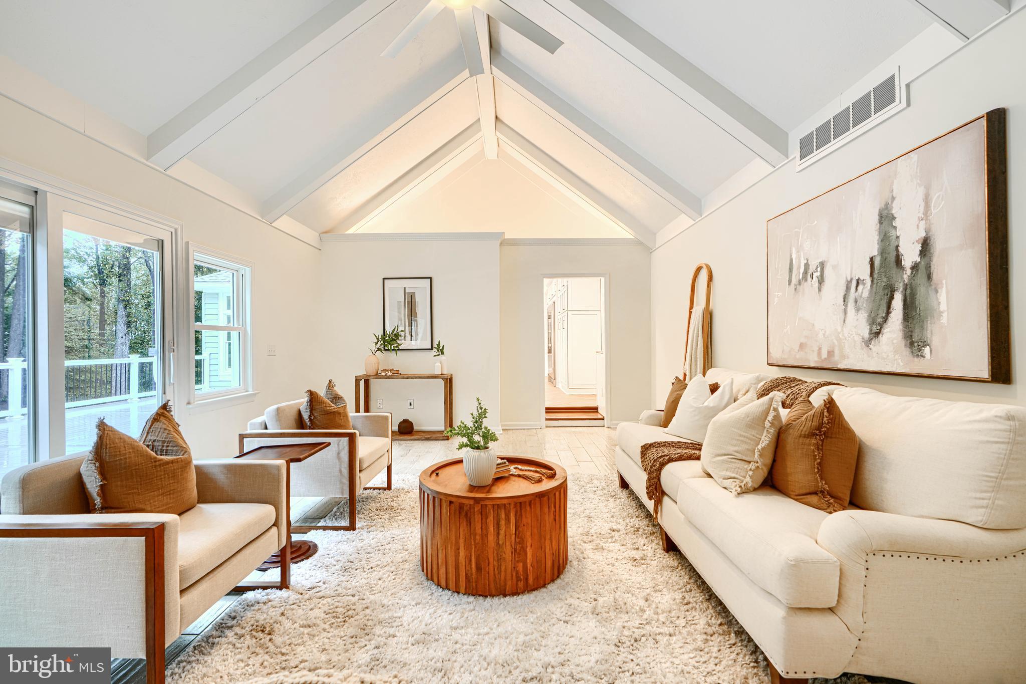 IVY HILL - Residential