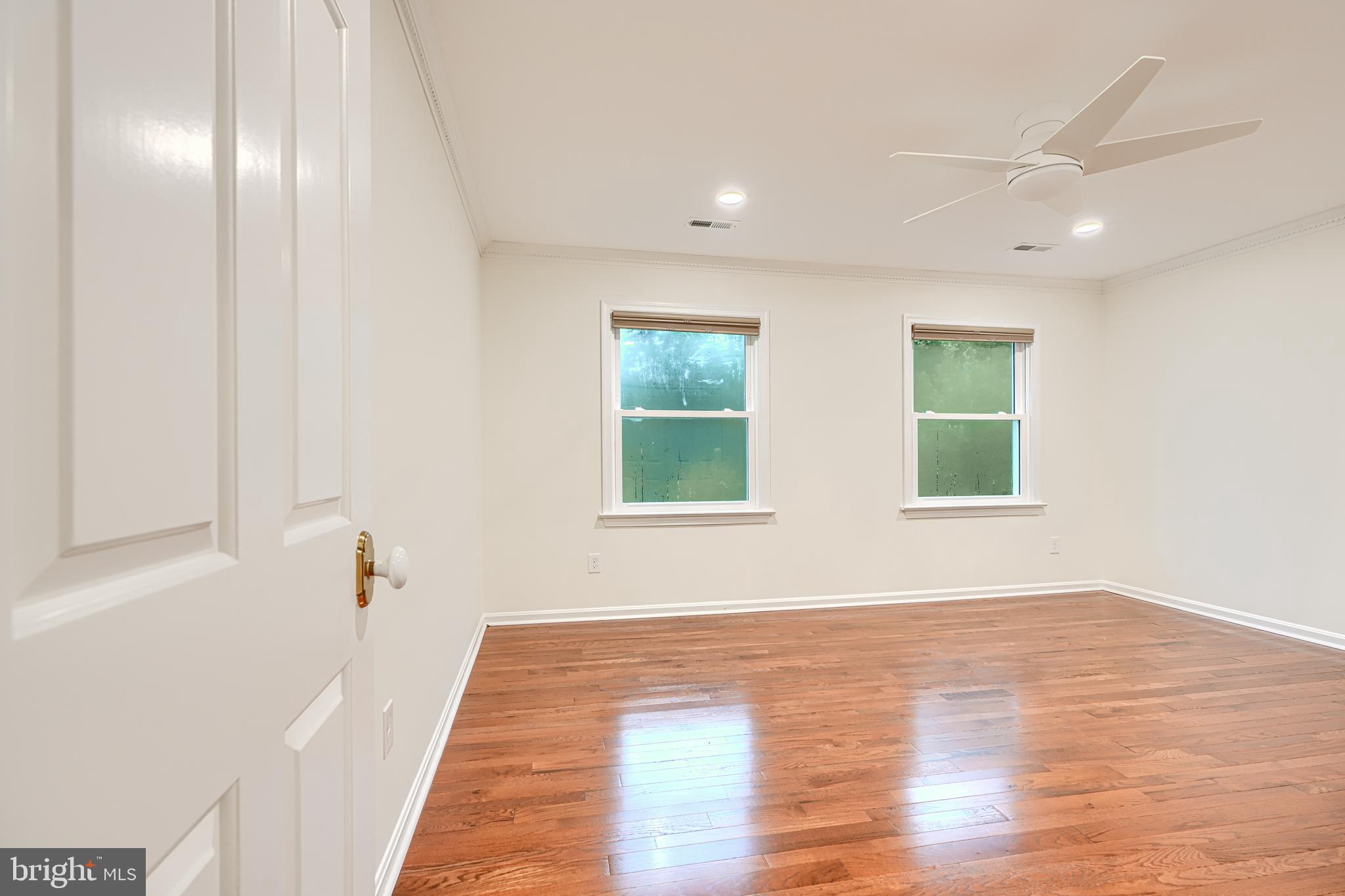 IVY HILL - Residential